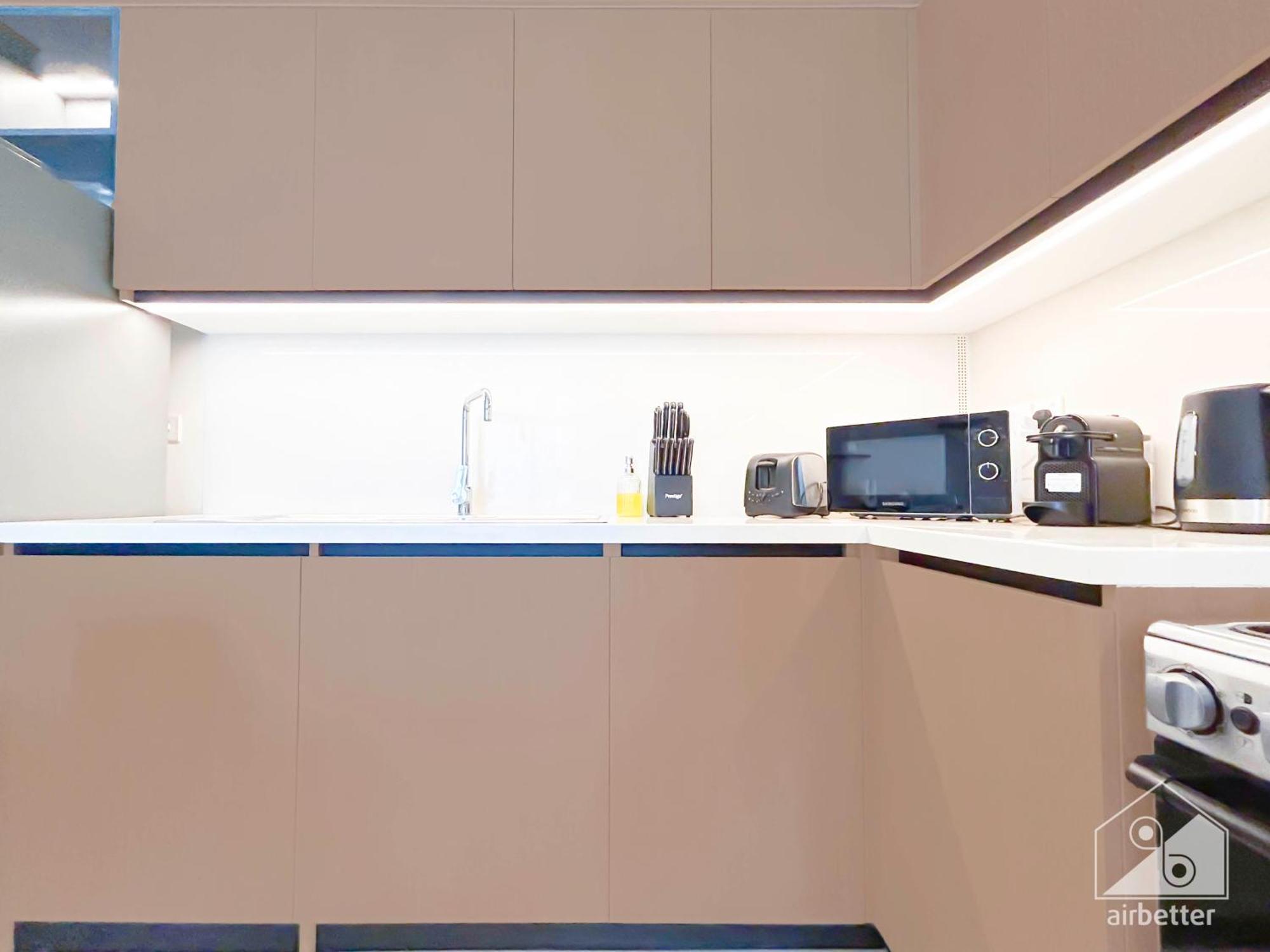 Luxury & Elegance At Burj Crown Downtown Apartment