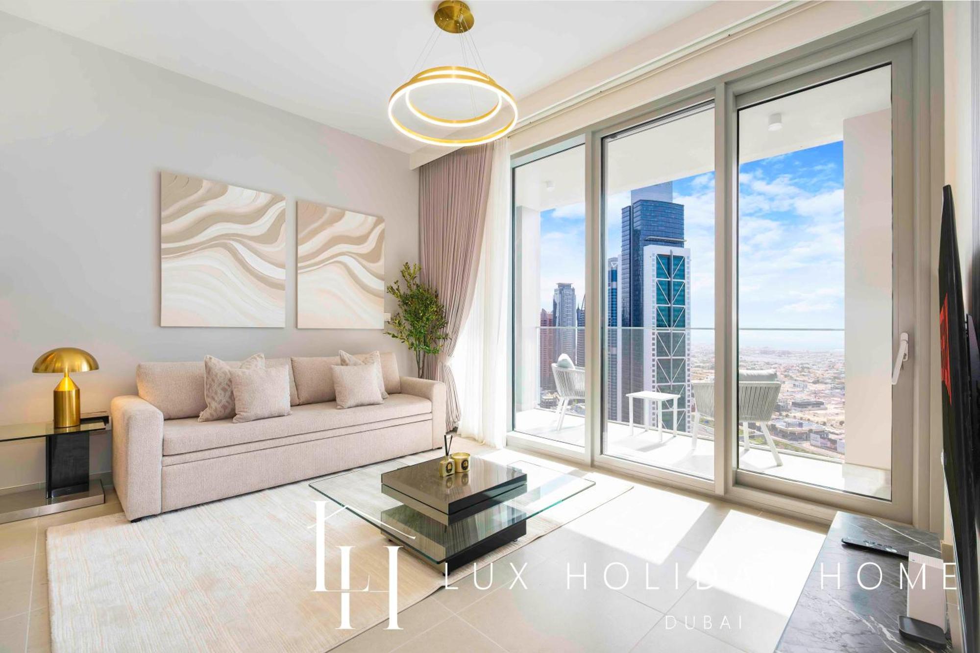 Lux The Downtown Sea View Apartment Dubai