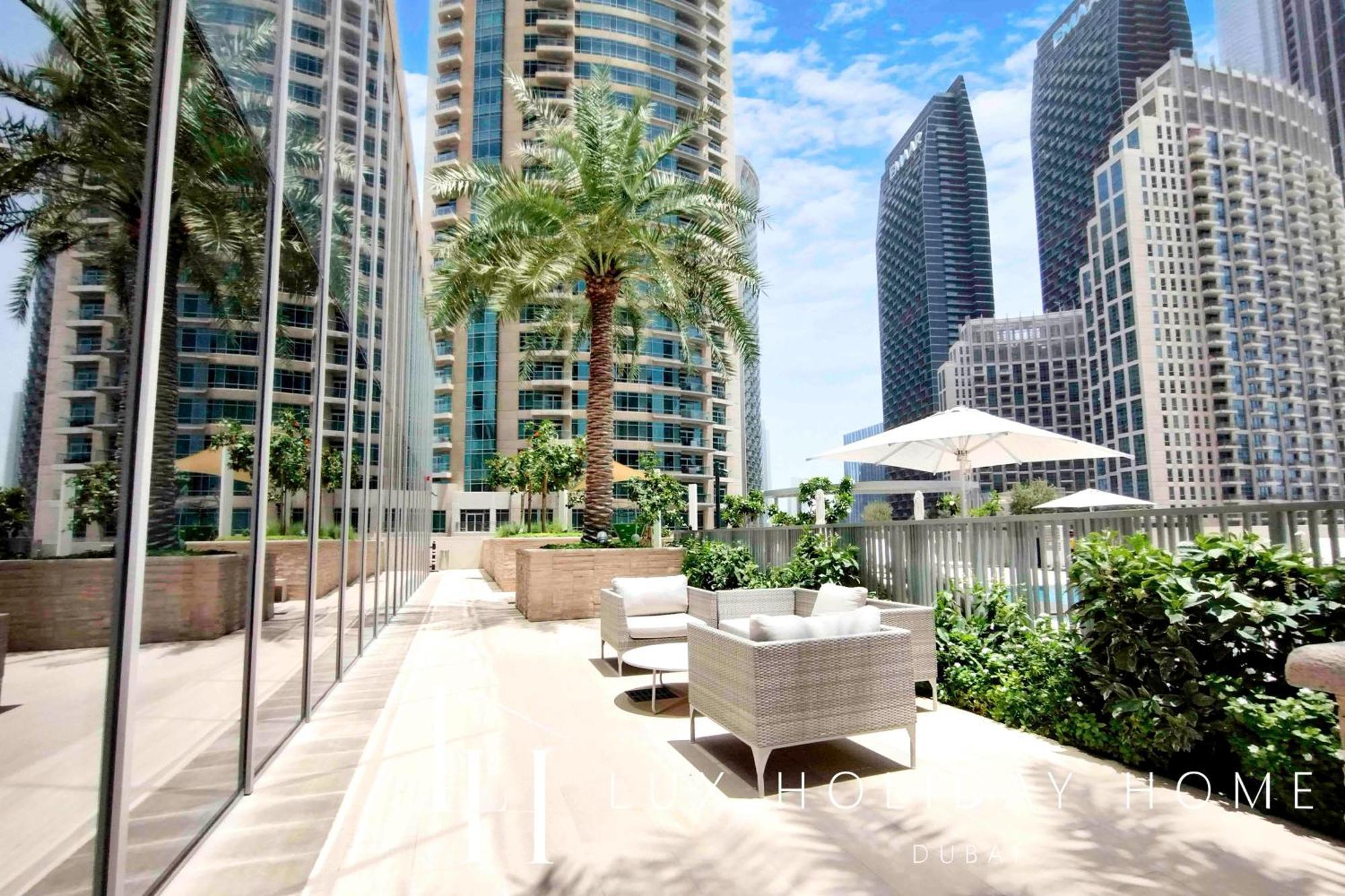 Lux The Downtown Sea View *
