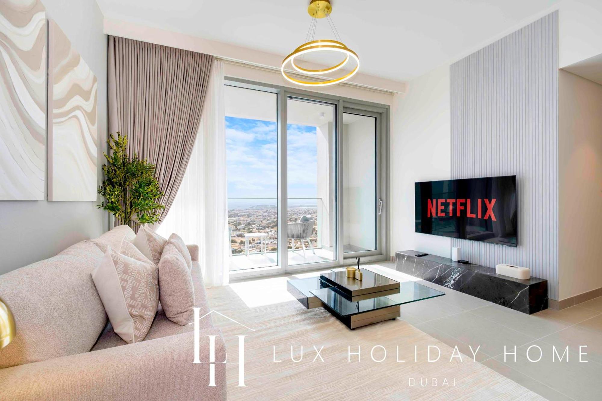 Lux The Downtown Sea View Dubai