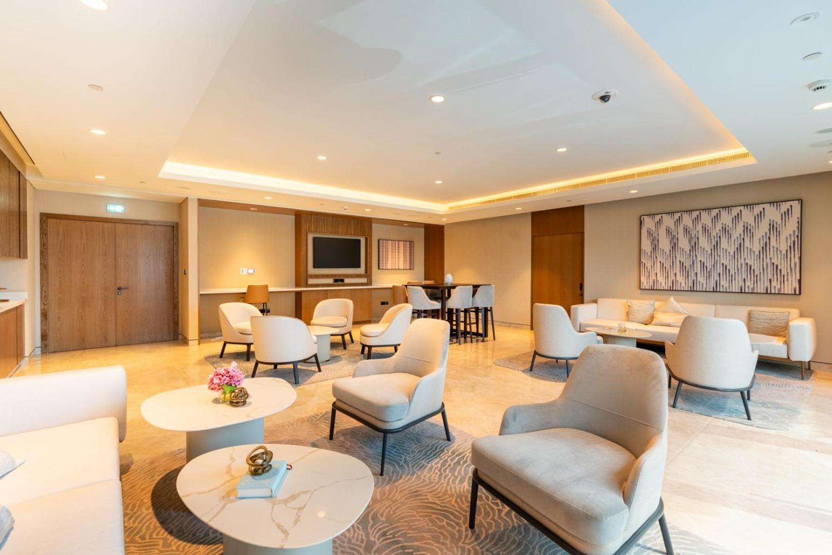 Downtown Luxury - Stunning Burj Khalifa View - 5 Minutes Walk To Mall Apartment
