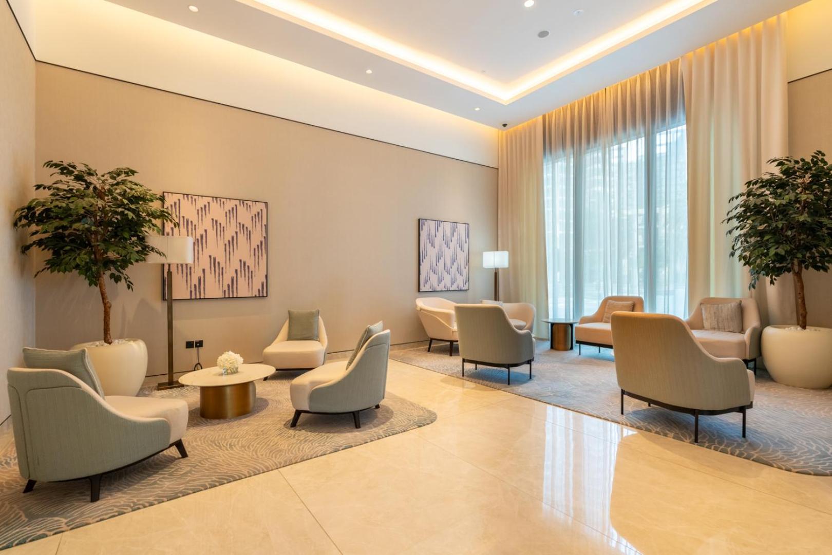 Apartment Downtown Luxury - Stunning Burj Khalifa View - 5 Minutes Walk To Mall *