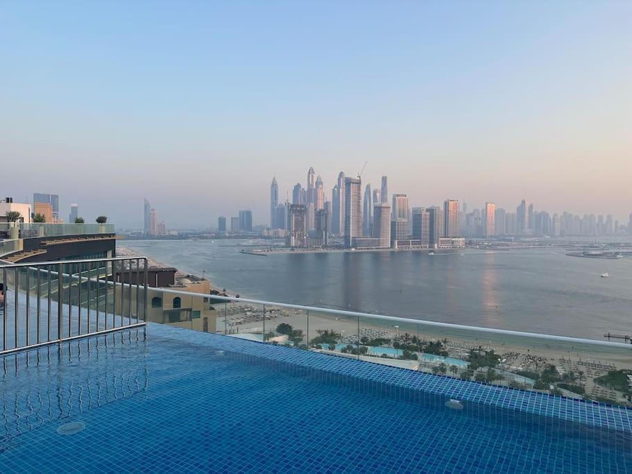 Seven Palm - Stunning 1 Bedroom With Sea View