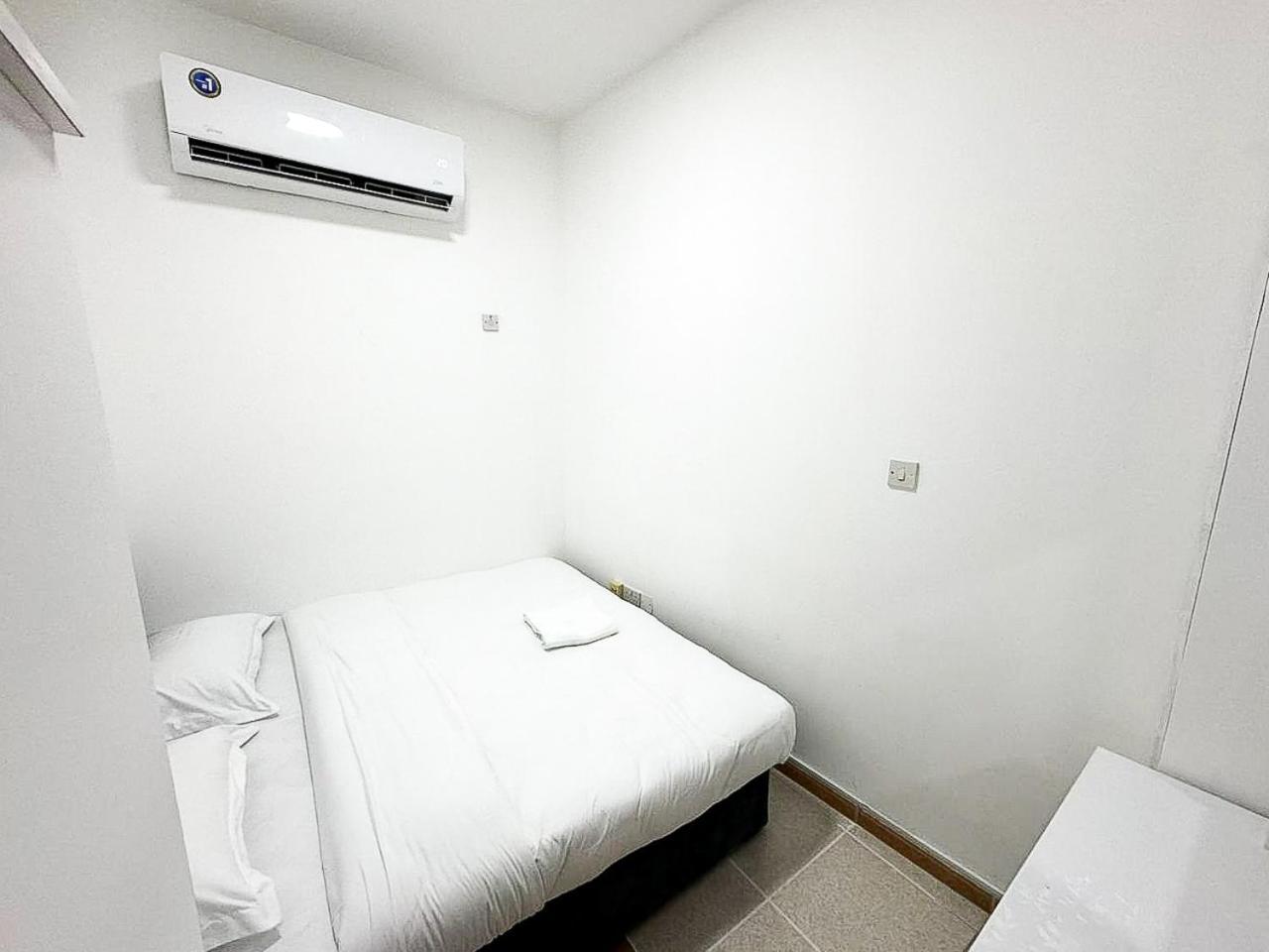 Karama Star 2 - Homestay *