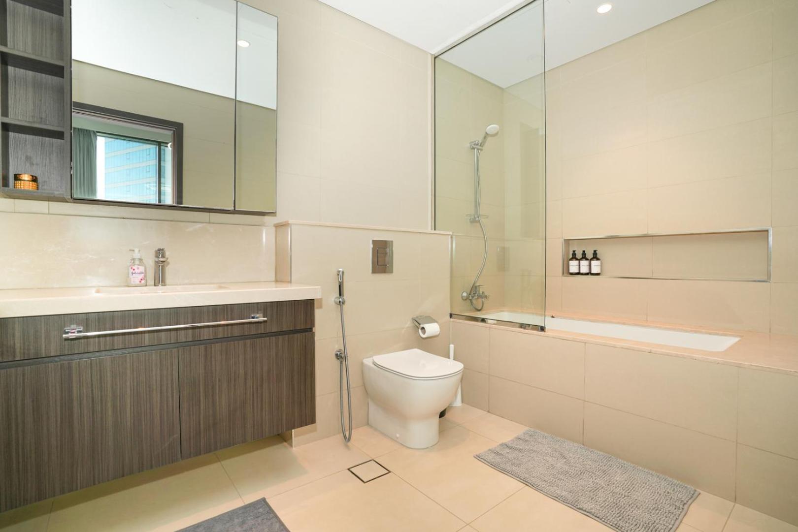 Downtown Luxury, Direct Access To The Mall Dubai