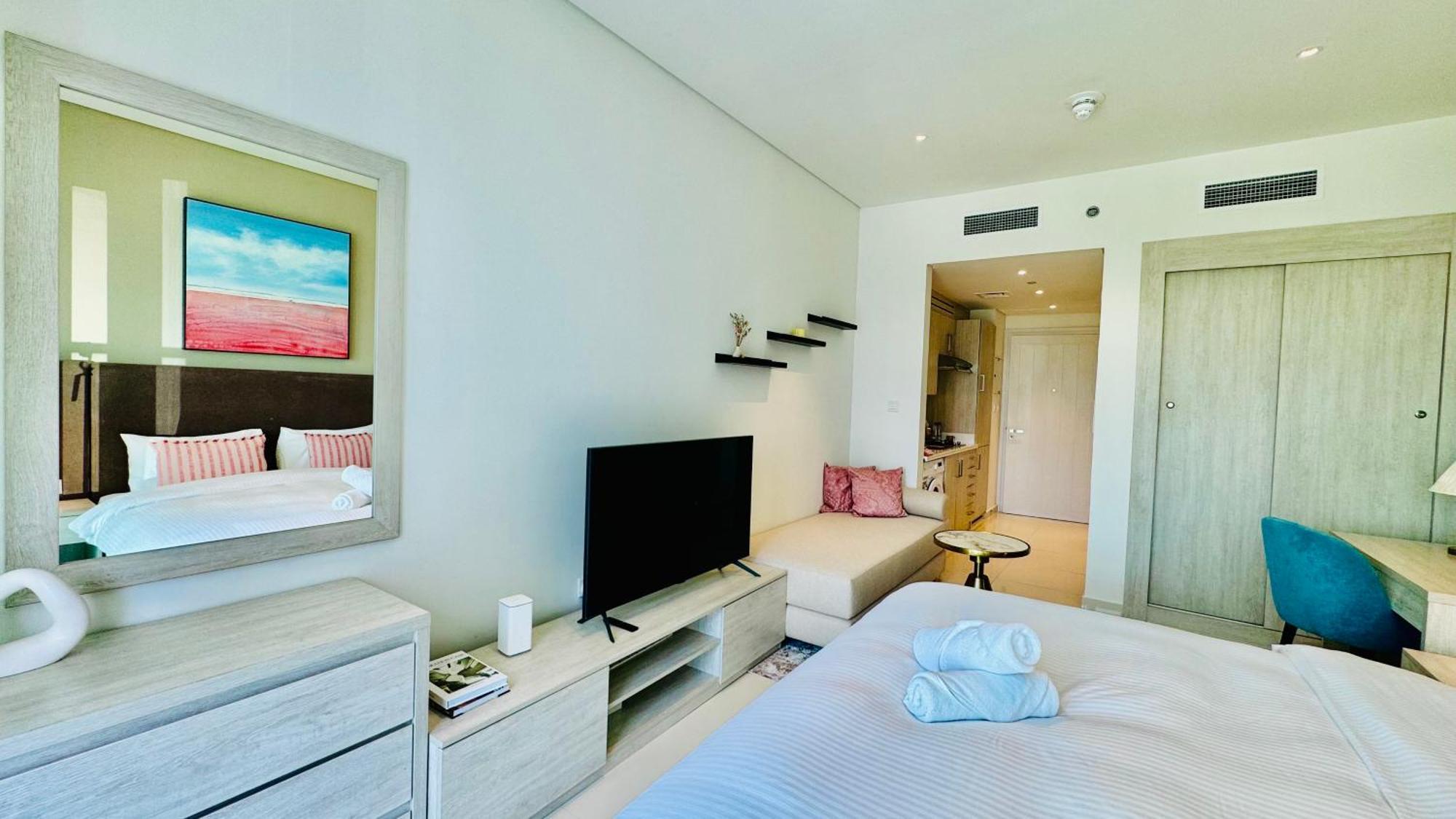 Venduras - Luxe In Palm Jumeirah With Access Dubai