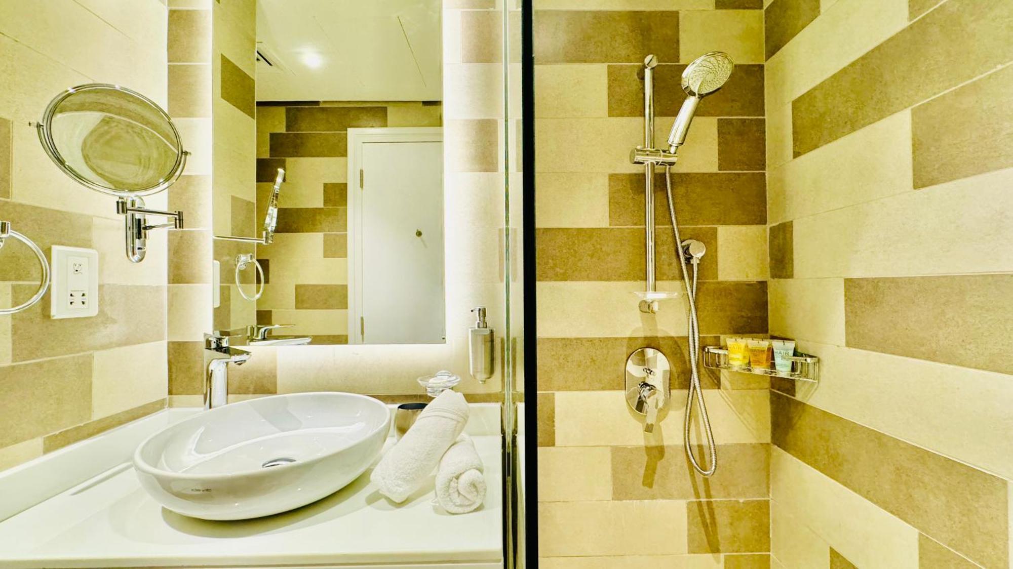 Venduras - Luxe In Palm Jumeirah With Access Apartment *