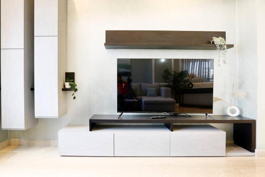 Brown Stone Homes Burj Khlifa