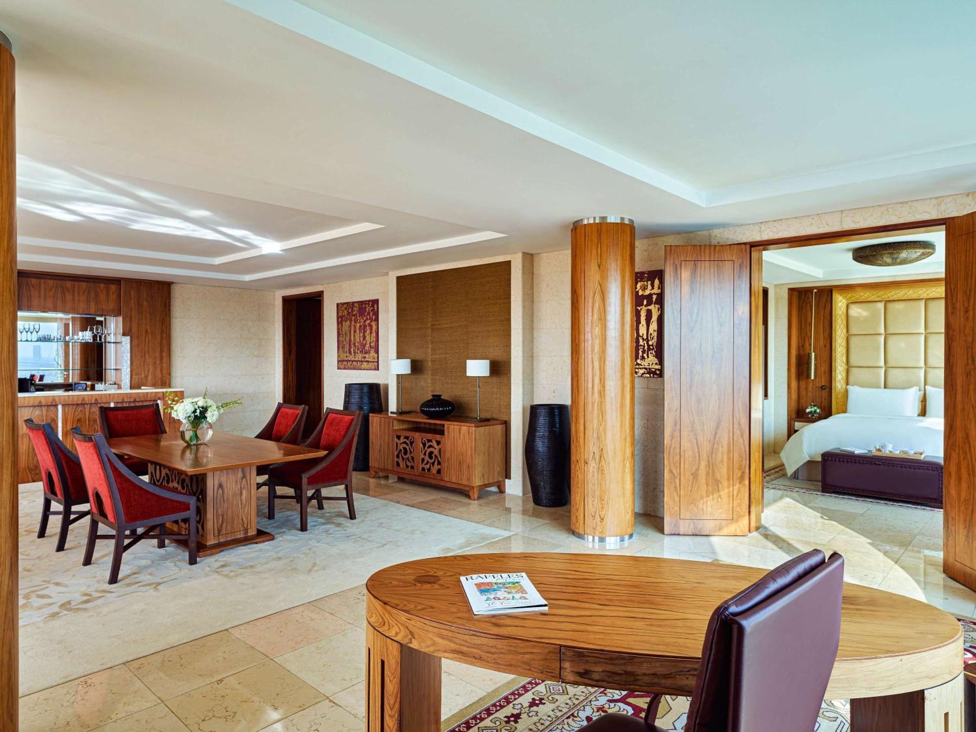Raffles 5* Dubai