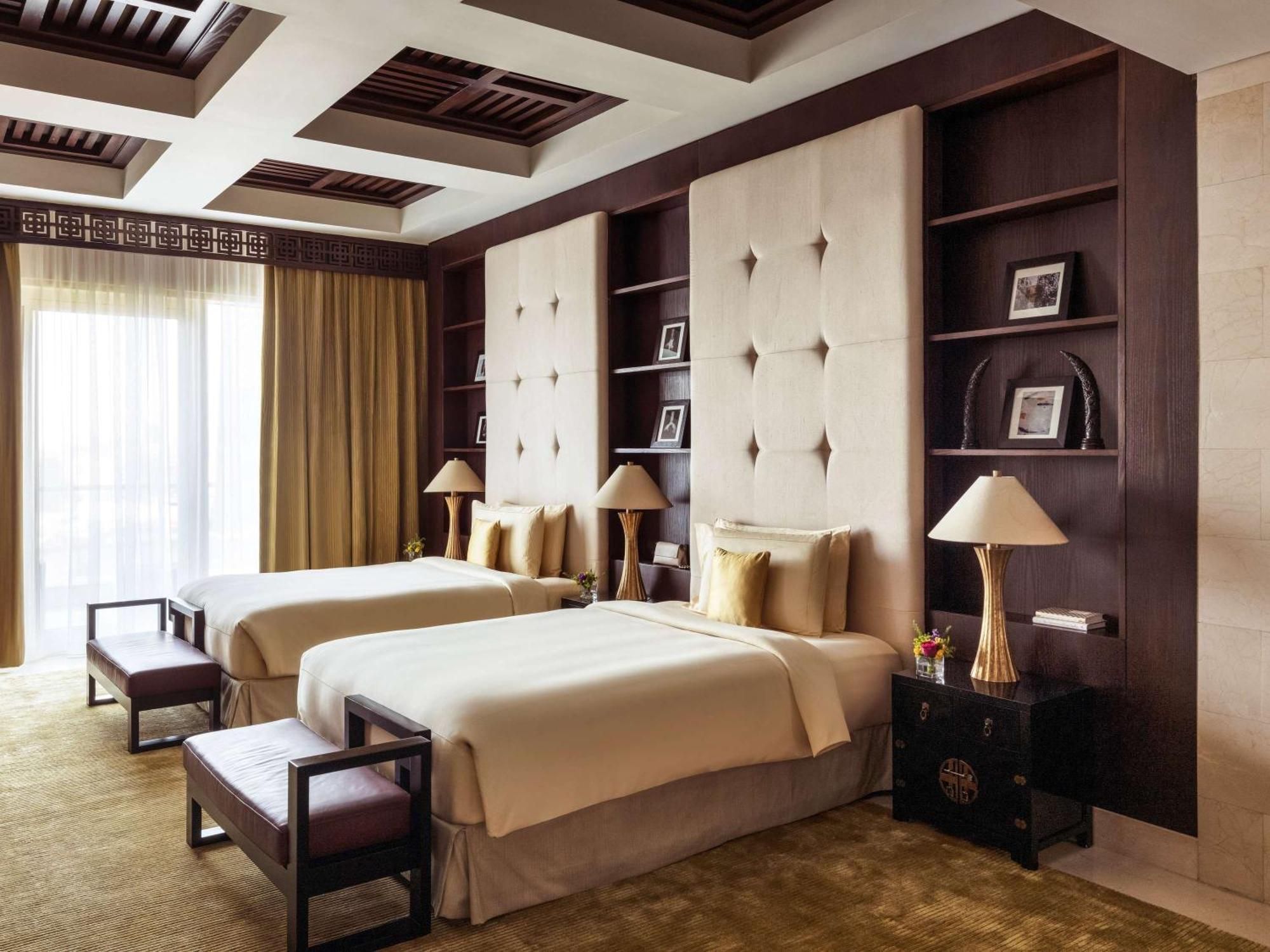 Otel Raffles 5*