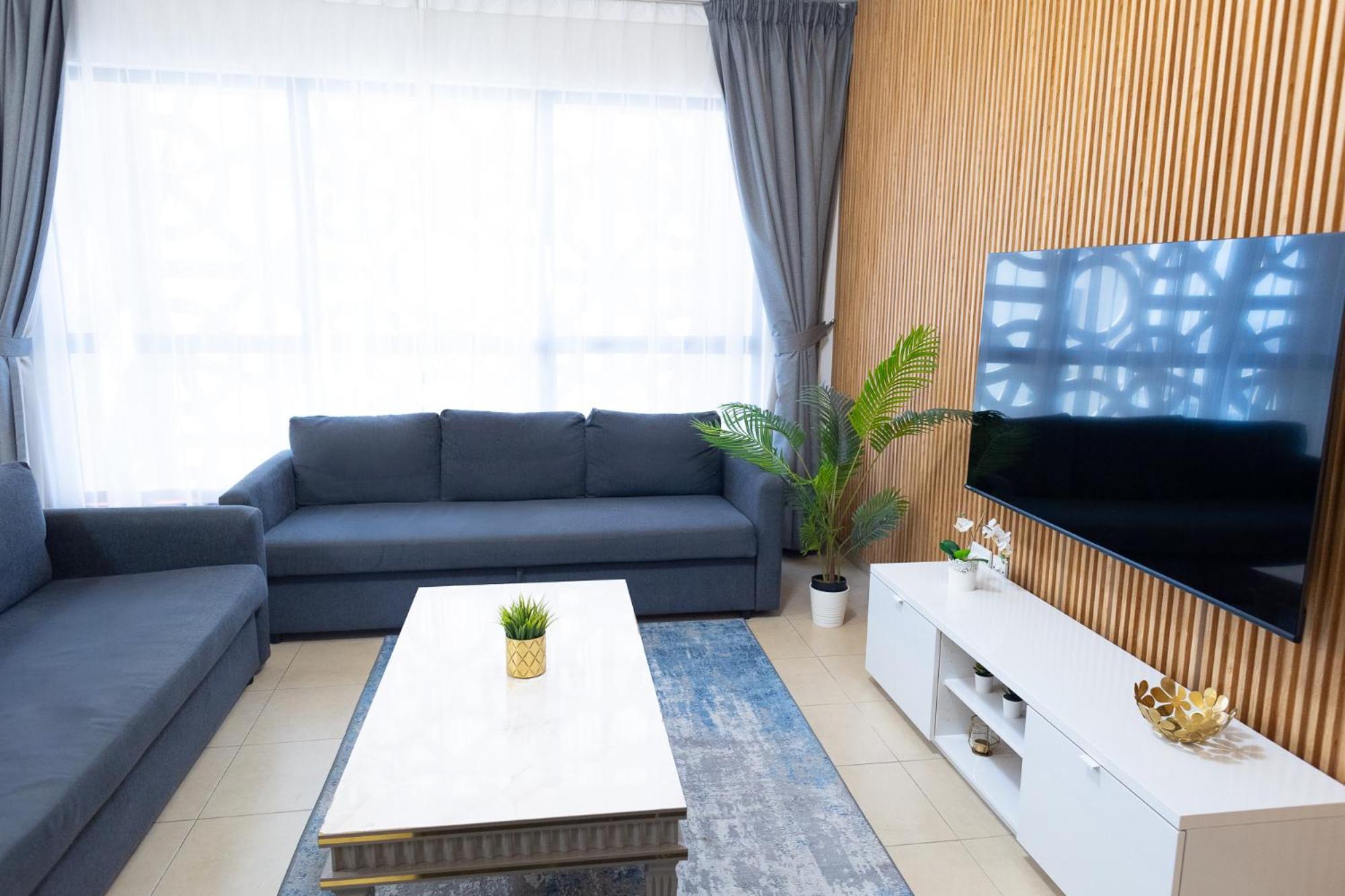 On Jbr By Happy Season Apartment *