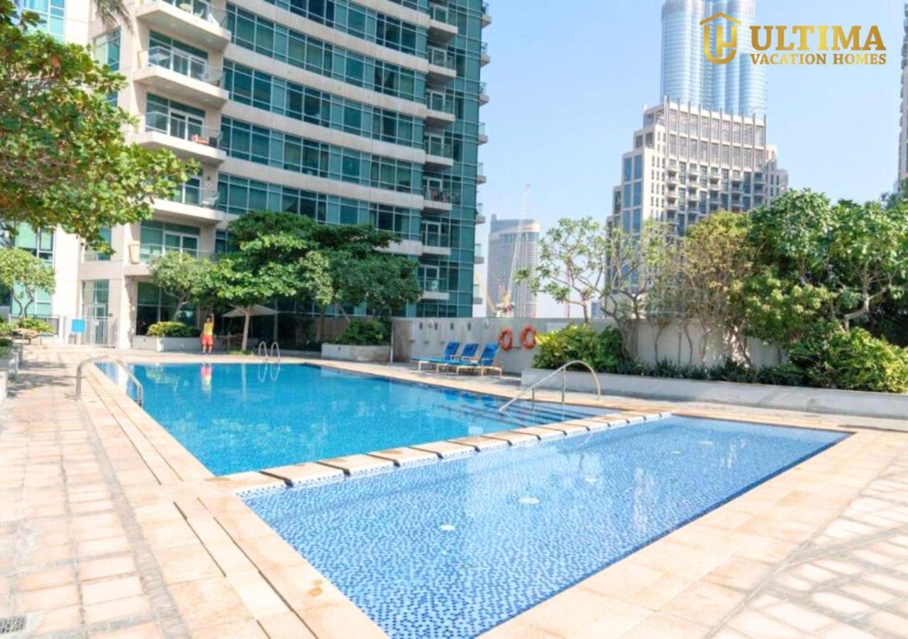 Close To Mall -dazzling 1br In Loft West Apartment Dubai