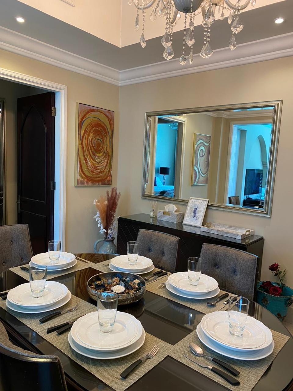 Luxurious Burj View Oasis 2 Bedroom Apartment Dubai