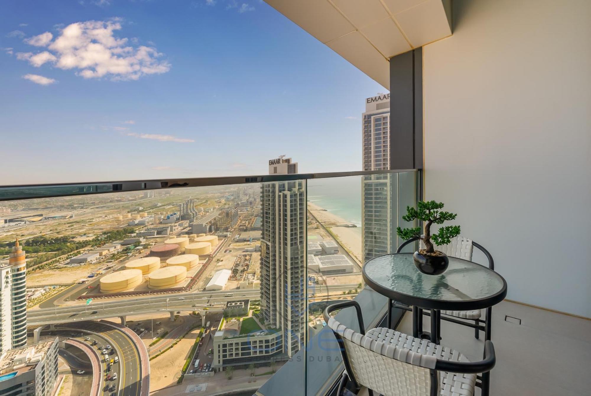 Apartment Premium 1bd @ Address Resort!