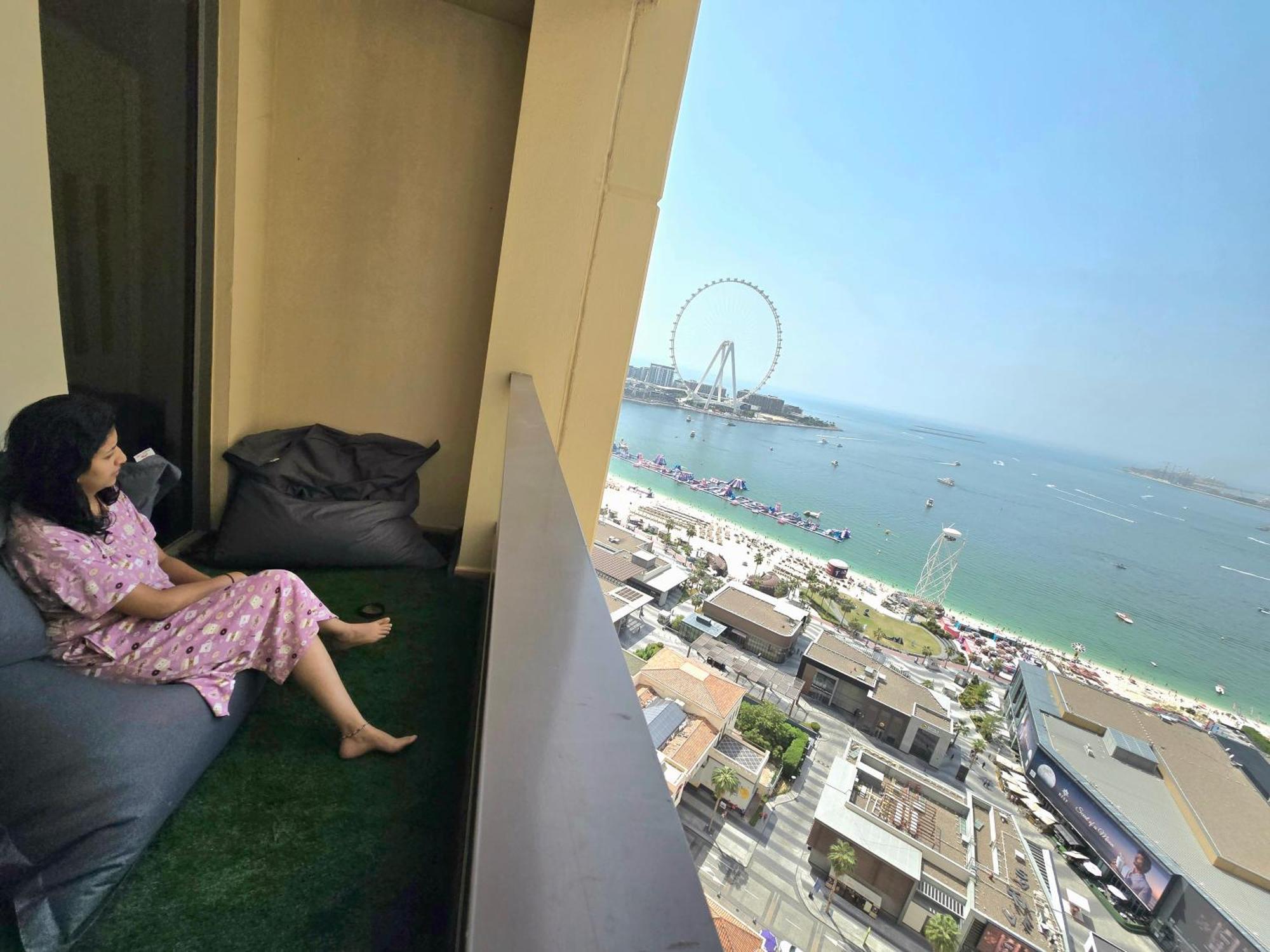 Daire 1 World, Premium Hostel, Jbr, Near Metro And Beach *