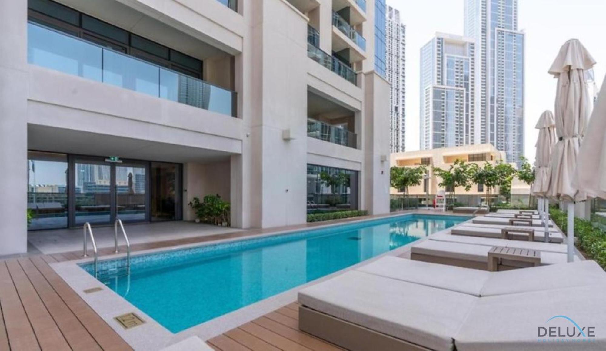 Sumptuous 3br With Assistant At Act One Act Two Tower 2 In Downtown By Deluxe Homes