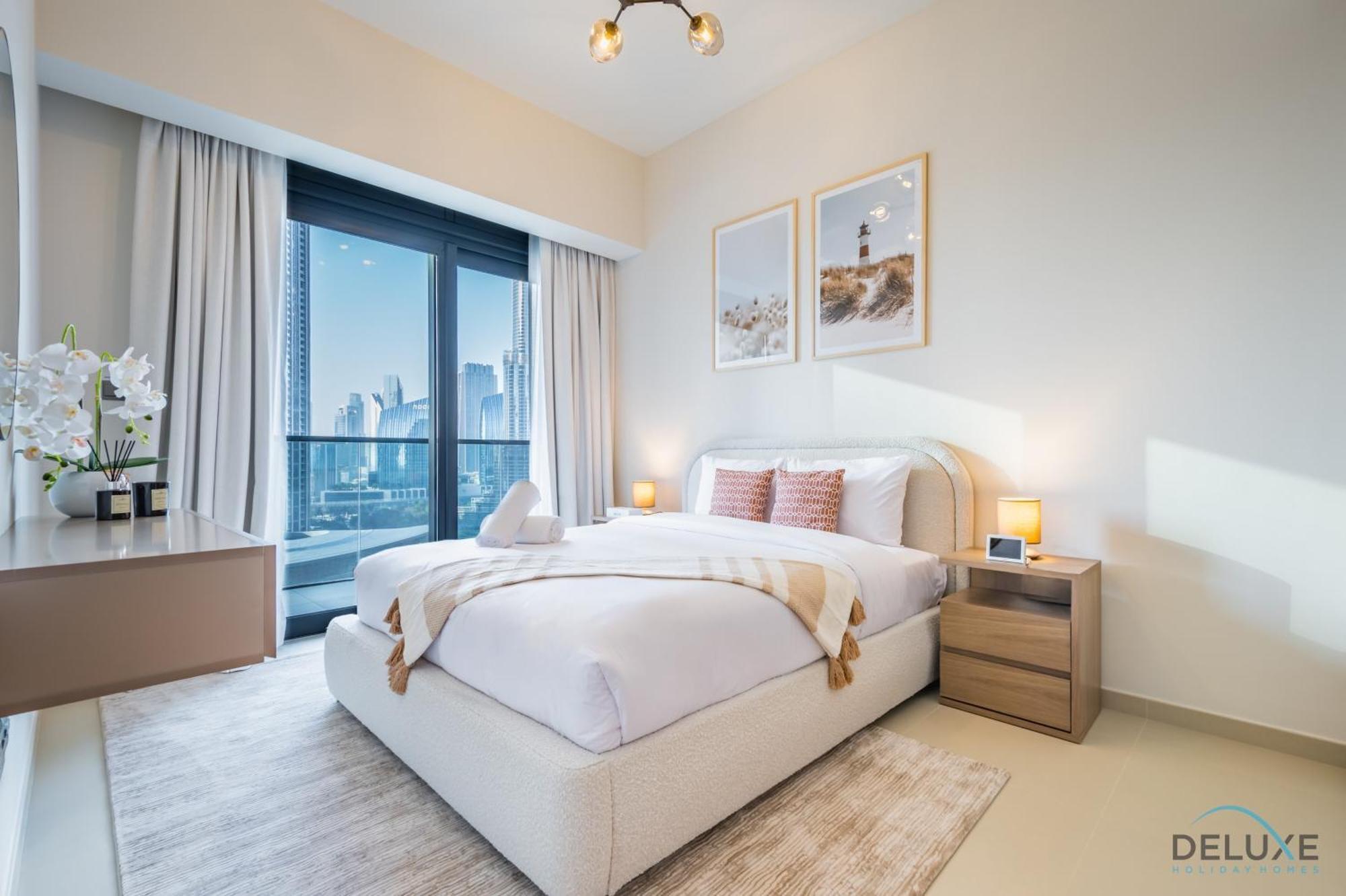Apartment Sumptuous 3br With Assistant At Act One Act Two Tower 2 In Downtown By Deluxe Homes Dubai
