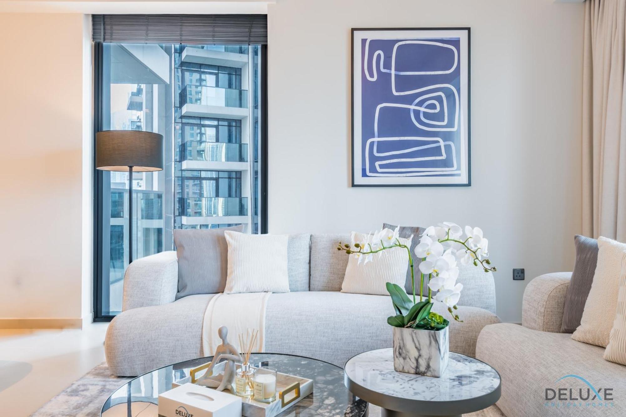 Sumptuous 3br With Assistant At Act One Act Two Tower 2 In Downtown By Deluxe Homes Apartment *