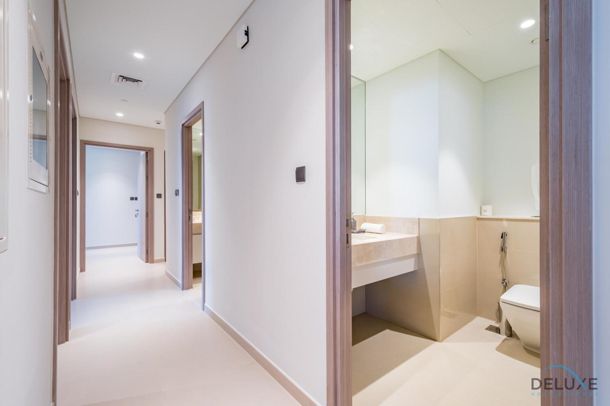 Apartment Sumptuous 3br With Assistant At Act One Act Two Tower 2 In Downtown By Deluxe Homes *