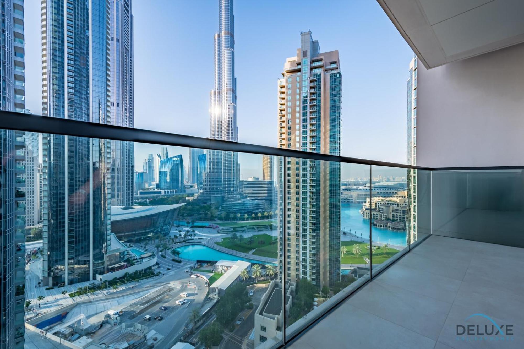 Sumptuous 3br With Assistant At Act One Act Two Tower 2 In Downtown By Deluxe Homes Apartment
