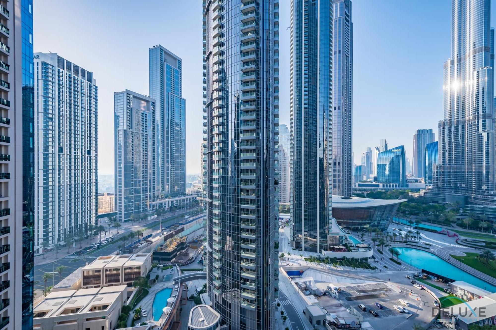 Sumptuous 3br With Assistant At Act One Act Two Tower 2 In Downtown By Deluxe Homes Apartment Dubai