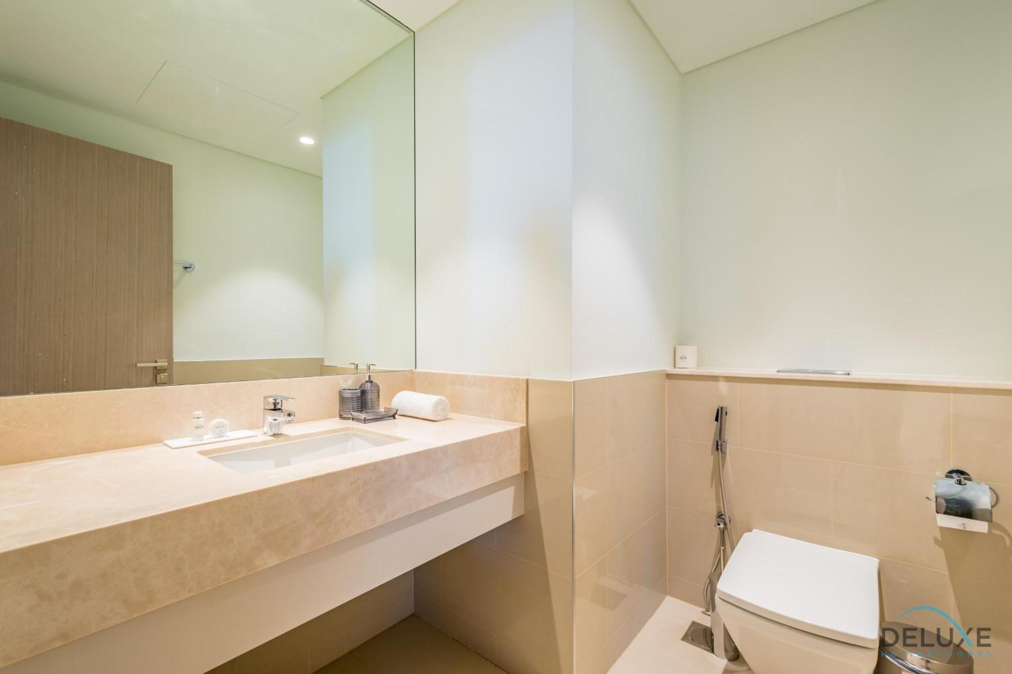Apartment Sumptuous 3br With Assistant At Act One Act Two Tower 2 In Downtown By Deluxe Homes Dubai