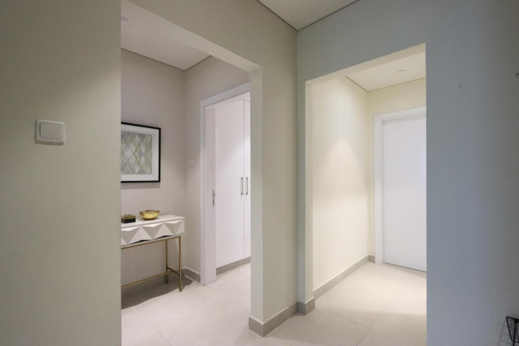 Livbnb - 2 Bedroom In Marina Arcade Apartment *