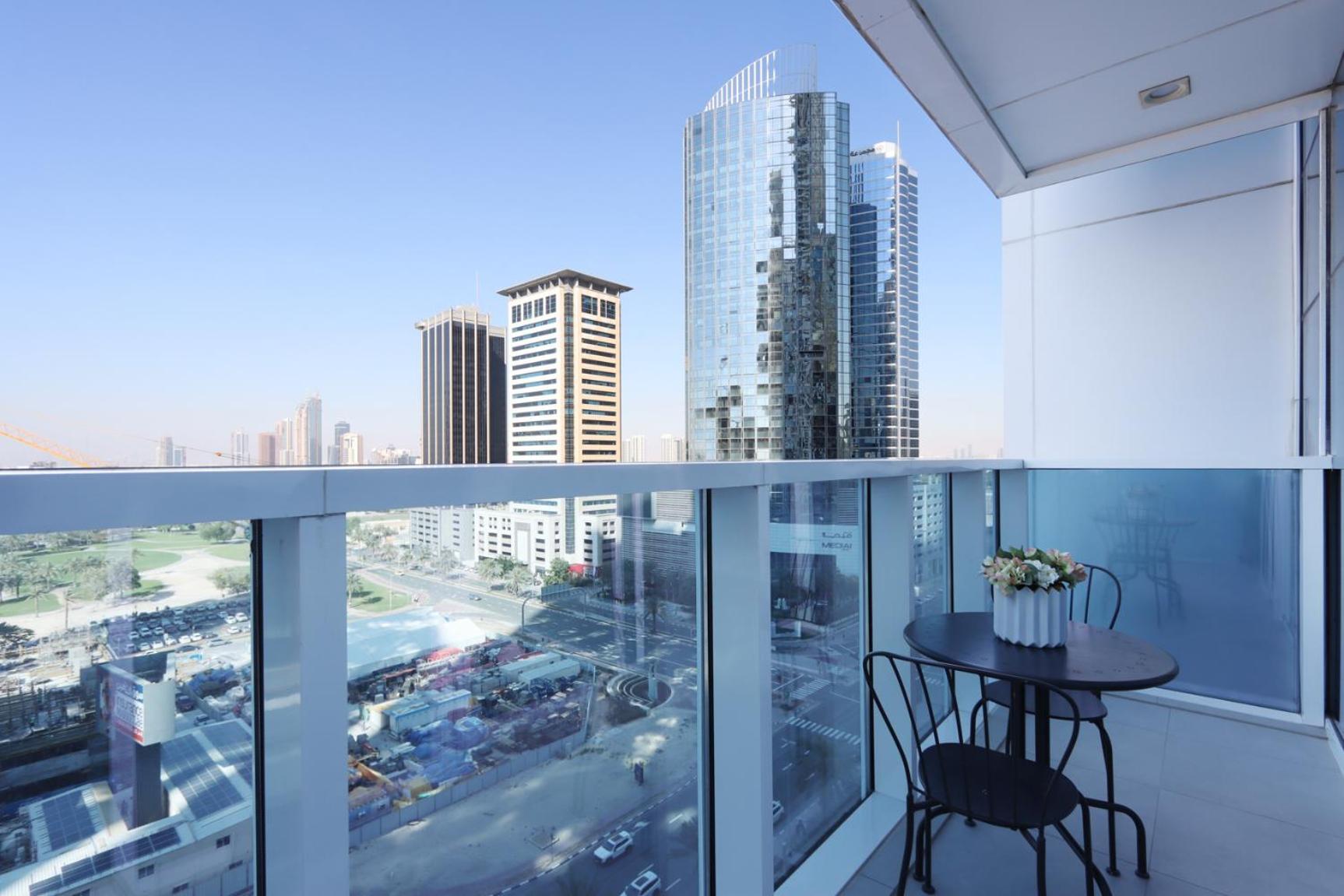 Livbnb - 2 Bedroom In Marina Arcade Apartment