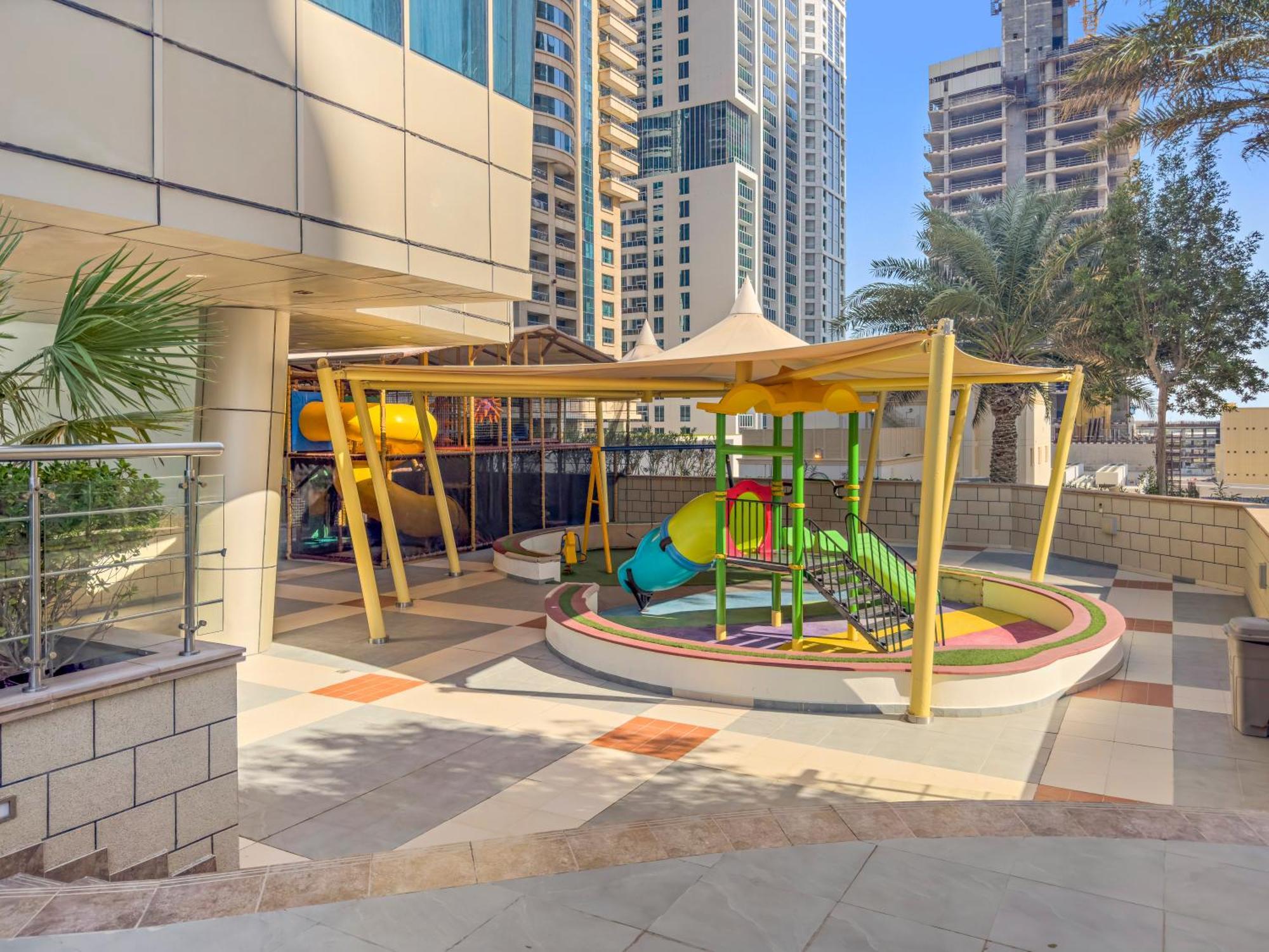 Great 2br Ocean Heights Apartment *