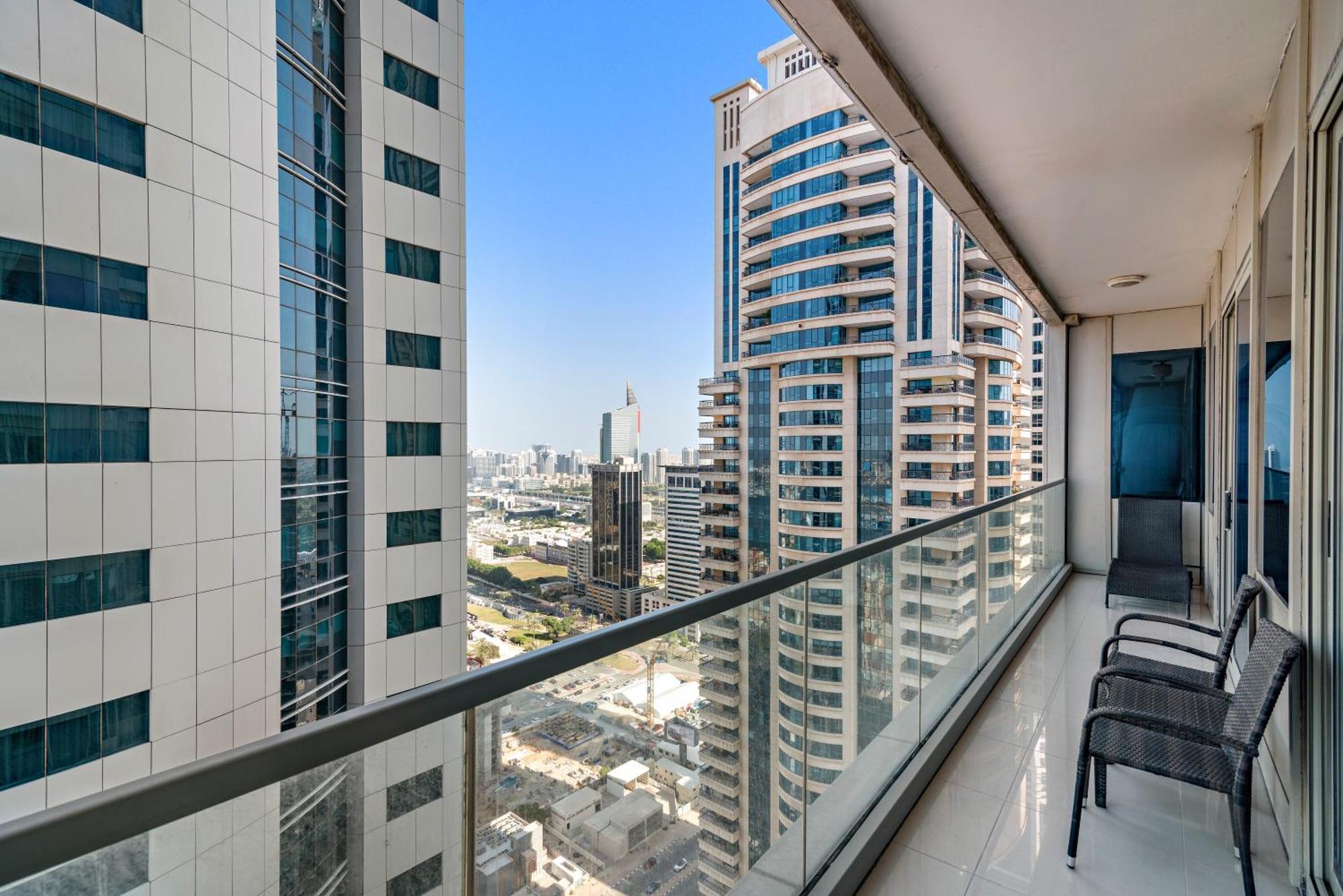 Great 2br Ocean Heights *