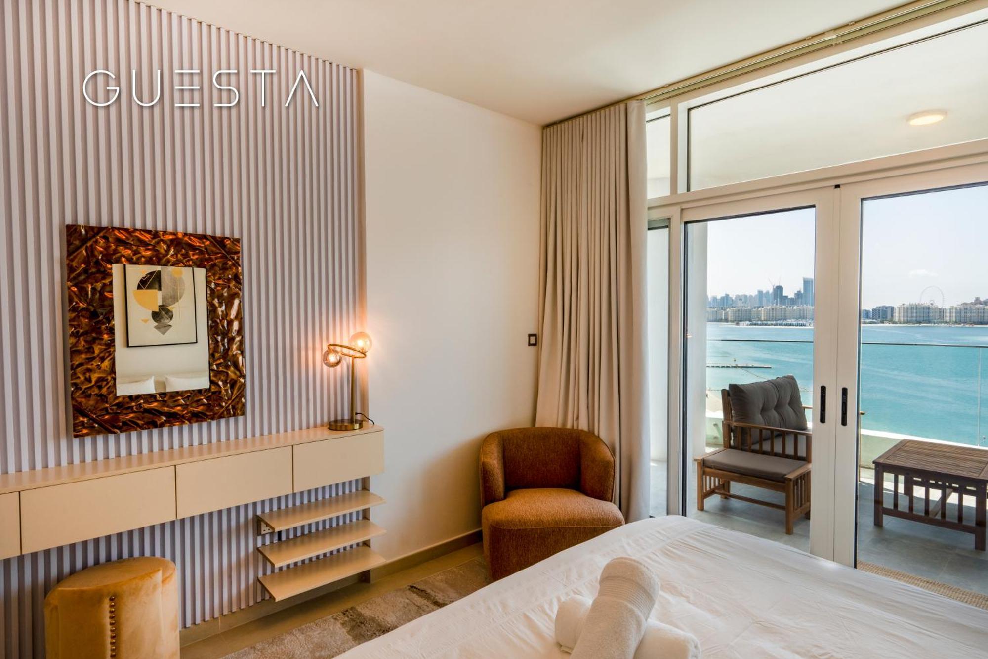 Azizi Mina The Palm, Free And Pool Access Apartment