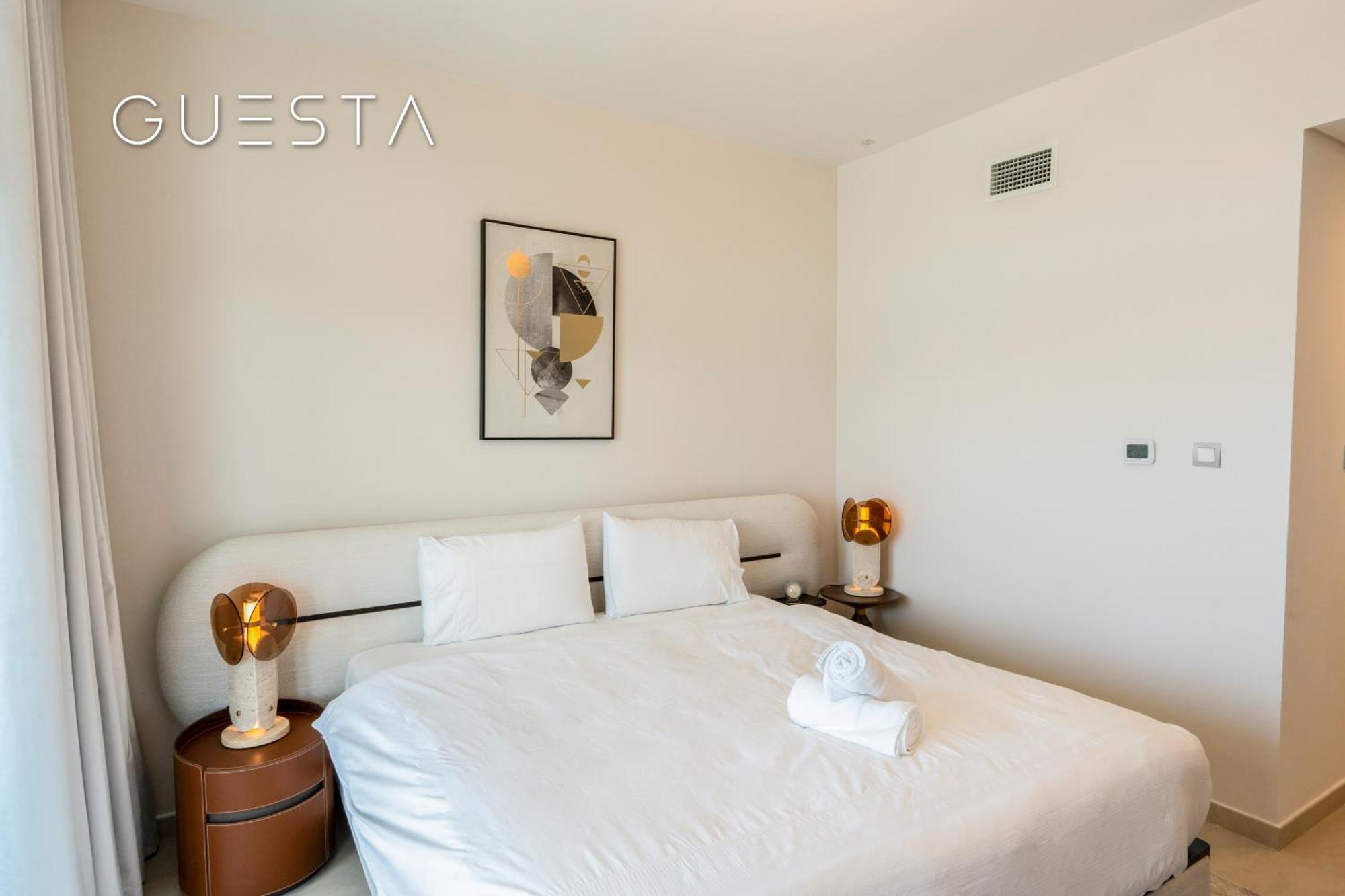 Azizi Mina The Palm, Free And Pool Access Apartment *