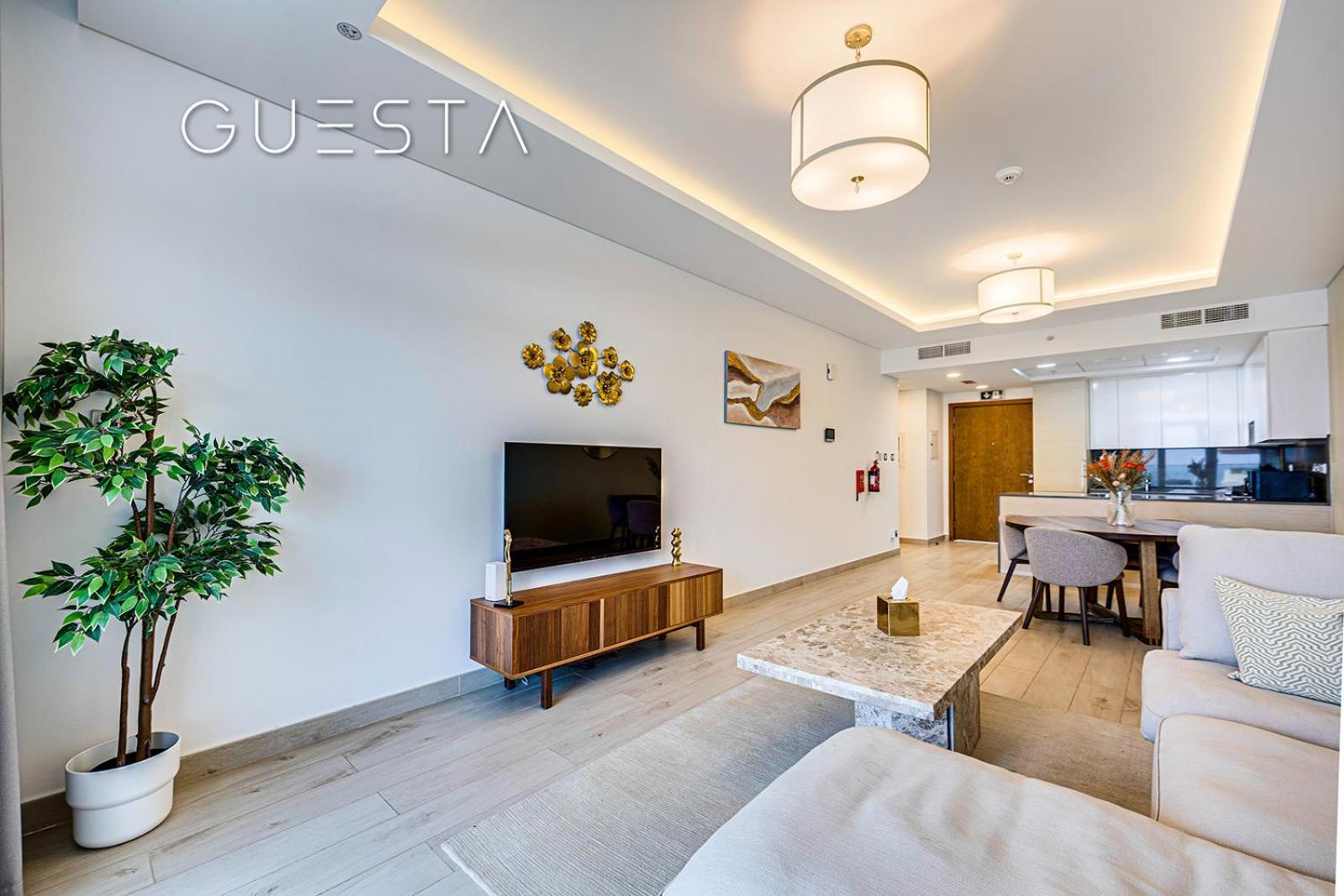 Azizi Mina The Palm, Free And Pool Access Dubai