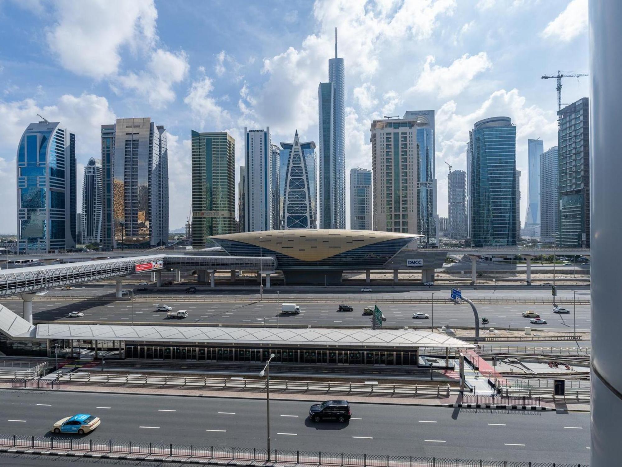 Marina Stunning Huge 4 Bedroom Apts Near Jbr Gym Pool Parking Dubai