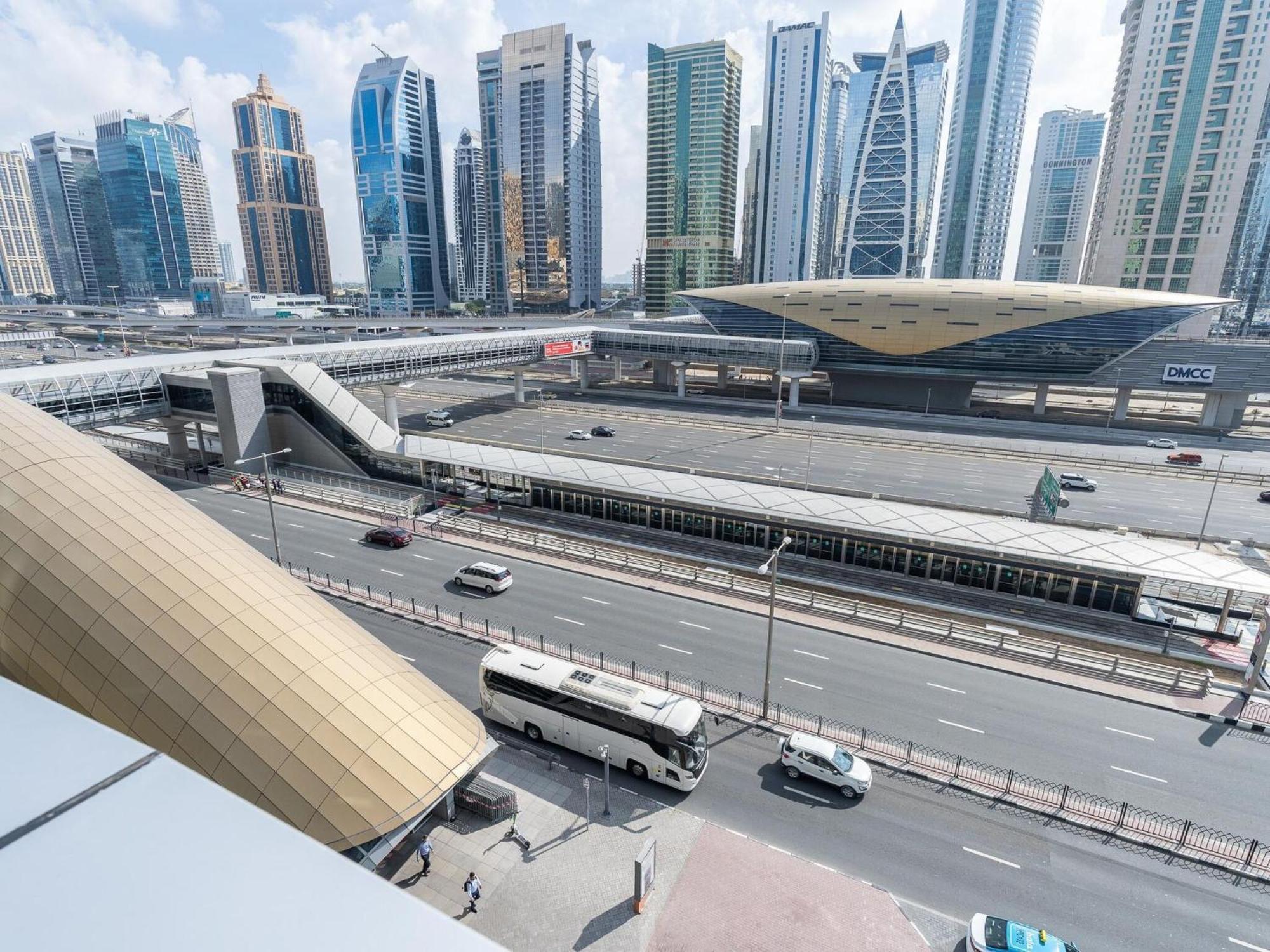 Marina Stunning Huge 4 Bedroom Apts Near Jbr Gym Pool Parking
