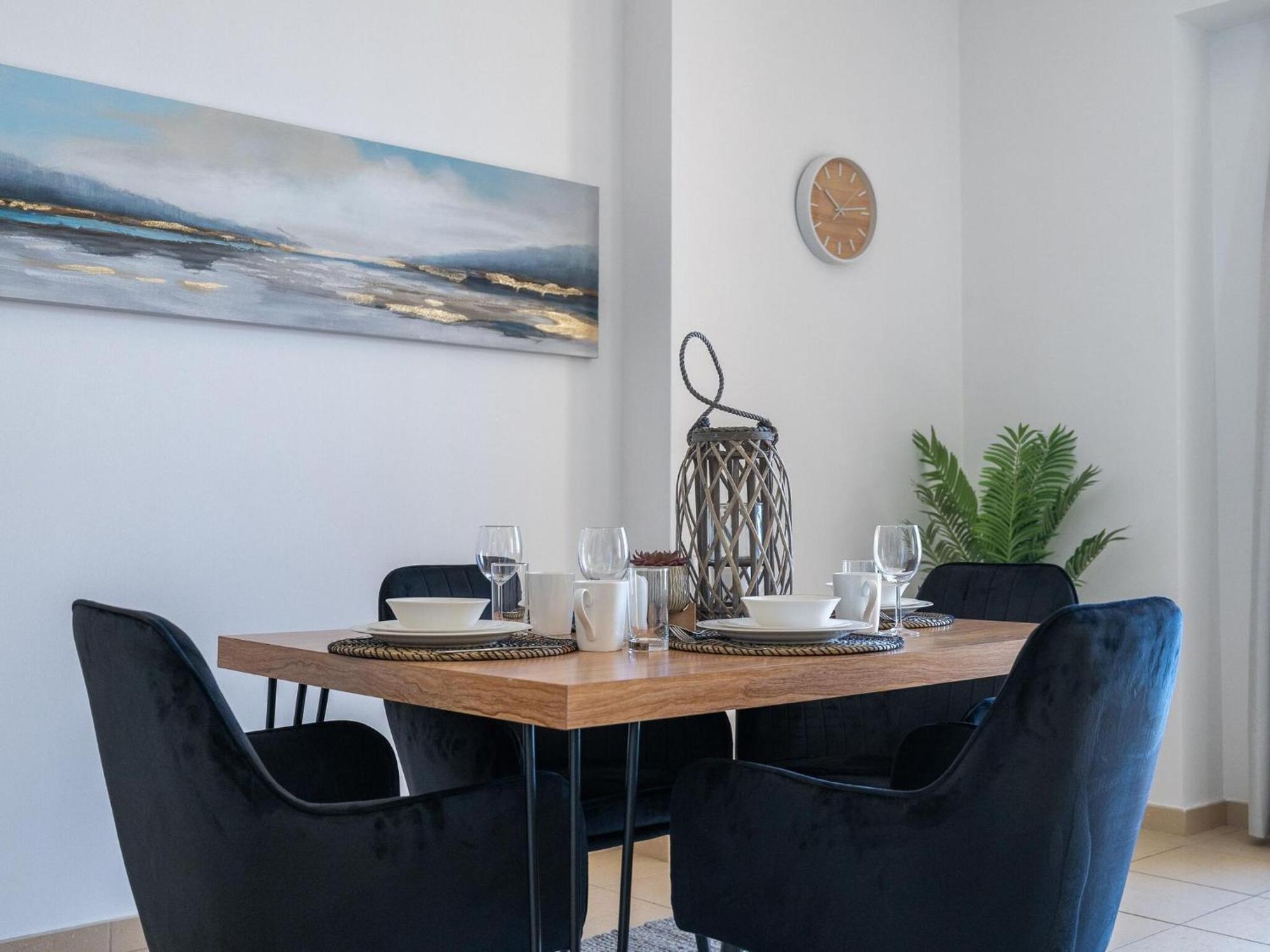 Jbr Beach Bliss One Three Bedroom Luxury By Sojo Dubai
