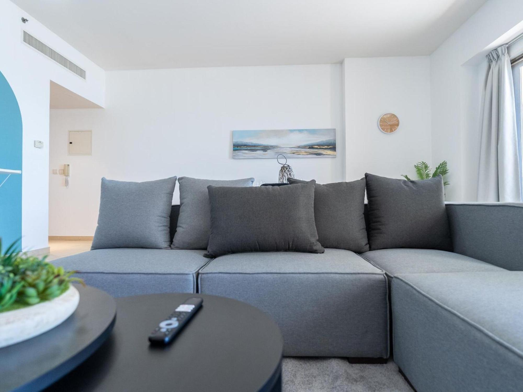 Jbr Beach Bliss One Three Bedroom Luxury By Sojo * Dubai