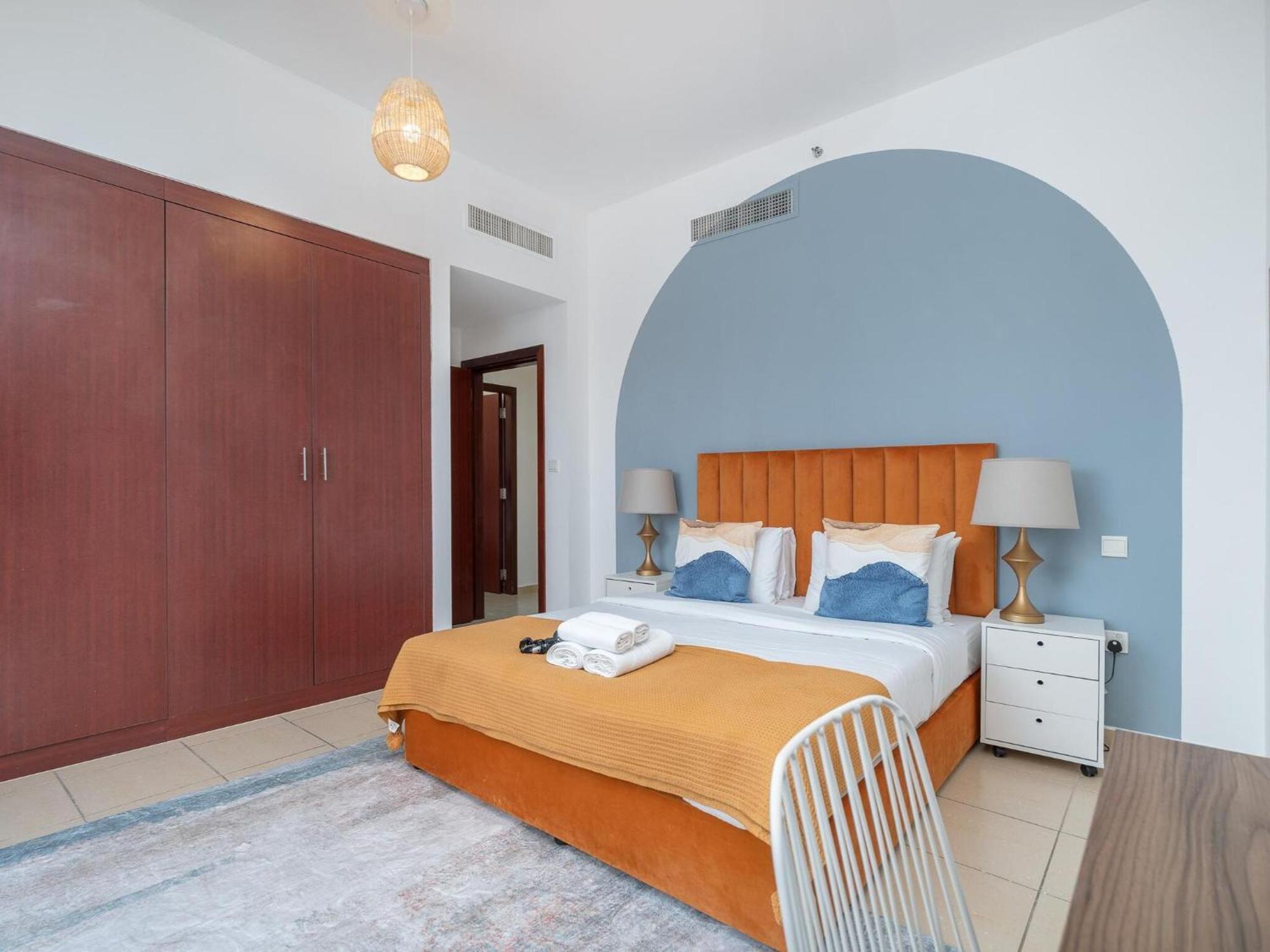 Jbr Beach Bliss One Three Bedroom Luxury By Sojo Dubai