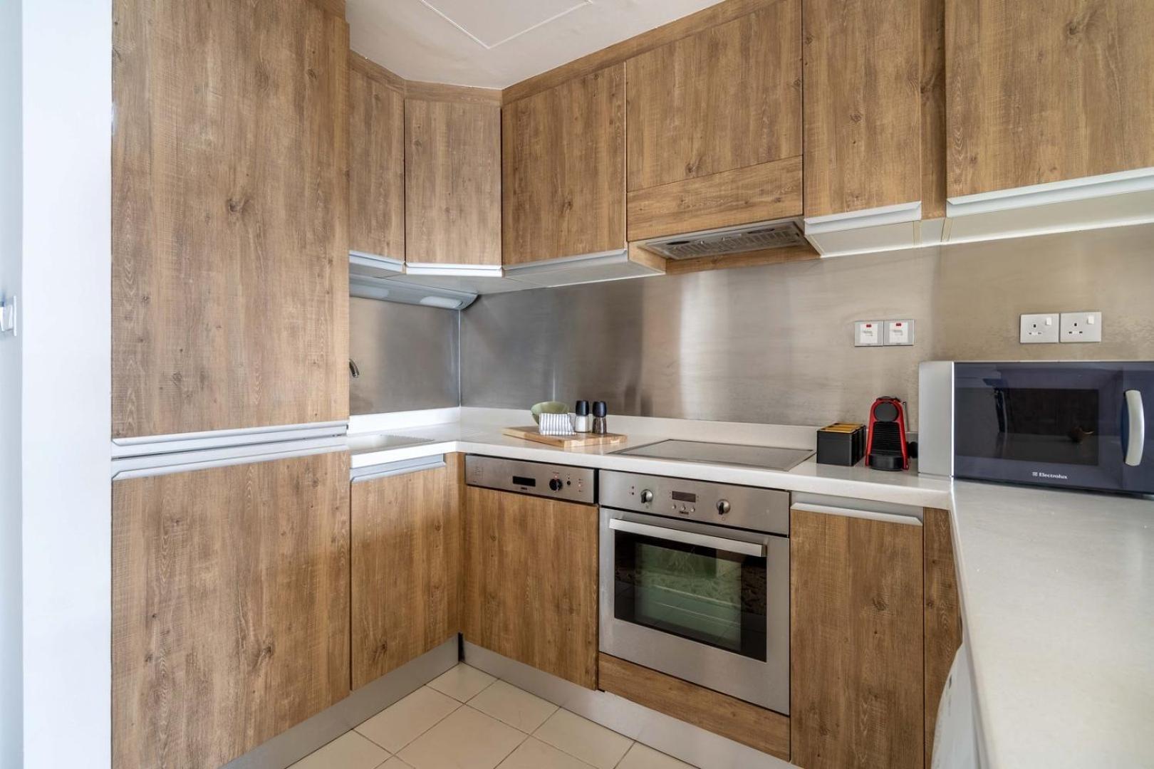 Guestready Homes - Downtown Delight *