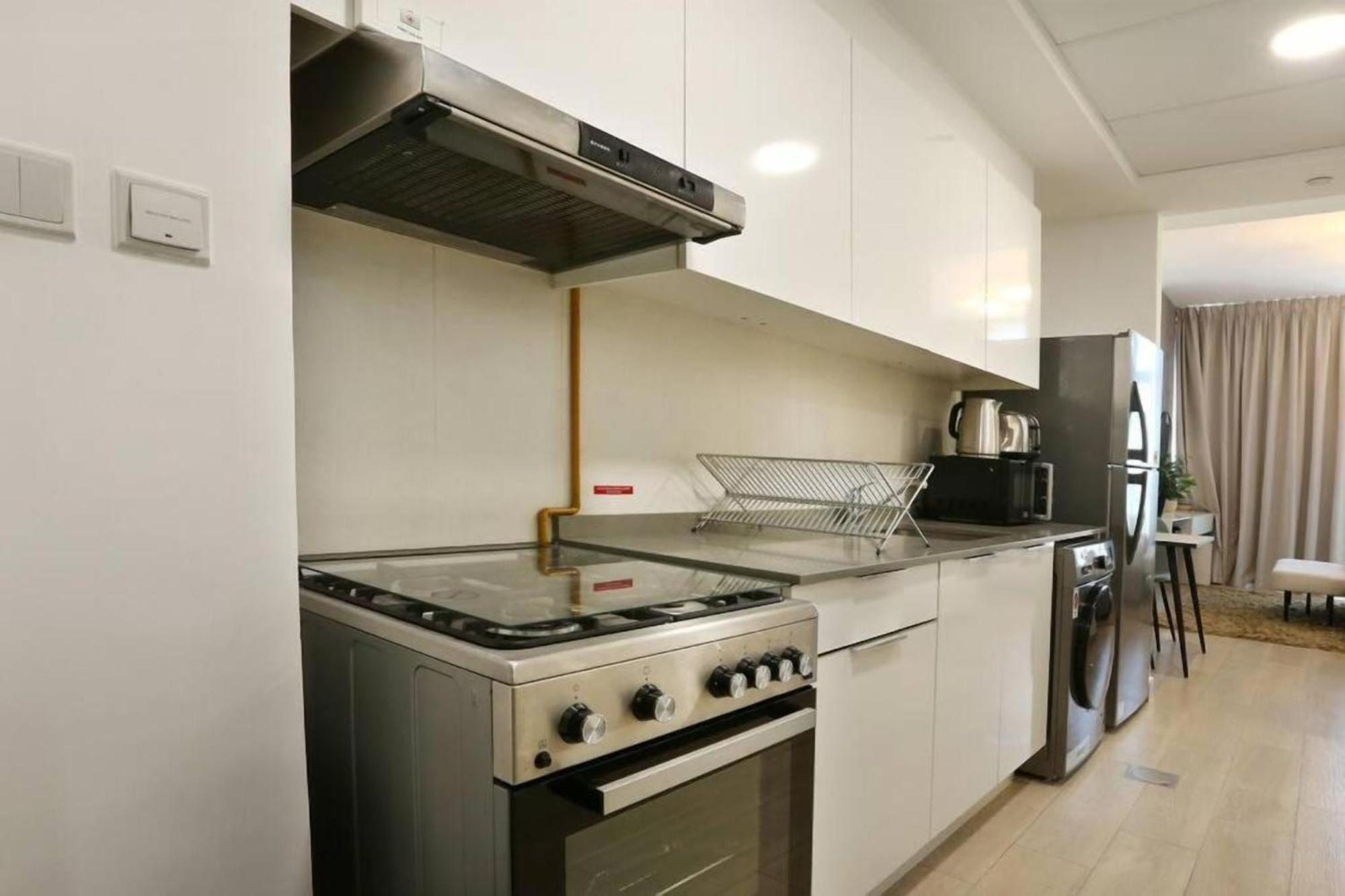 Brown Stone - View Bloom Apartment