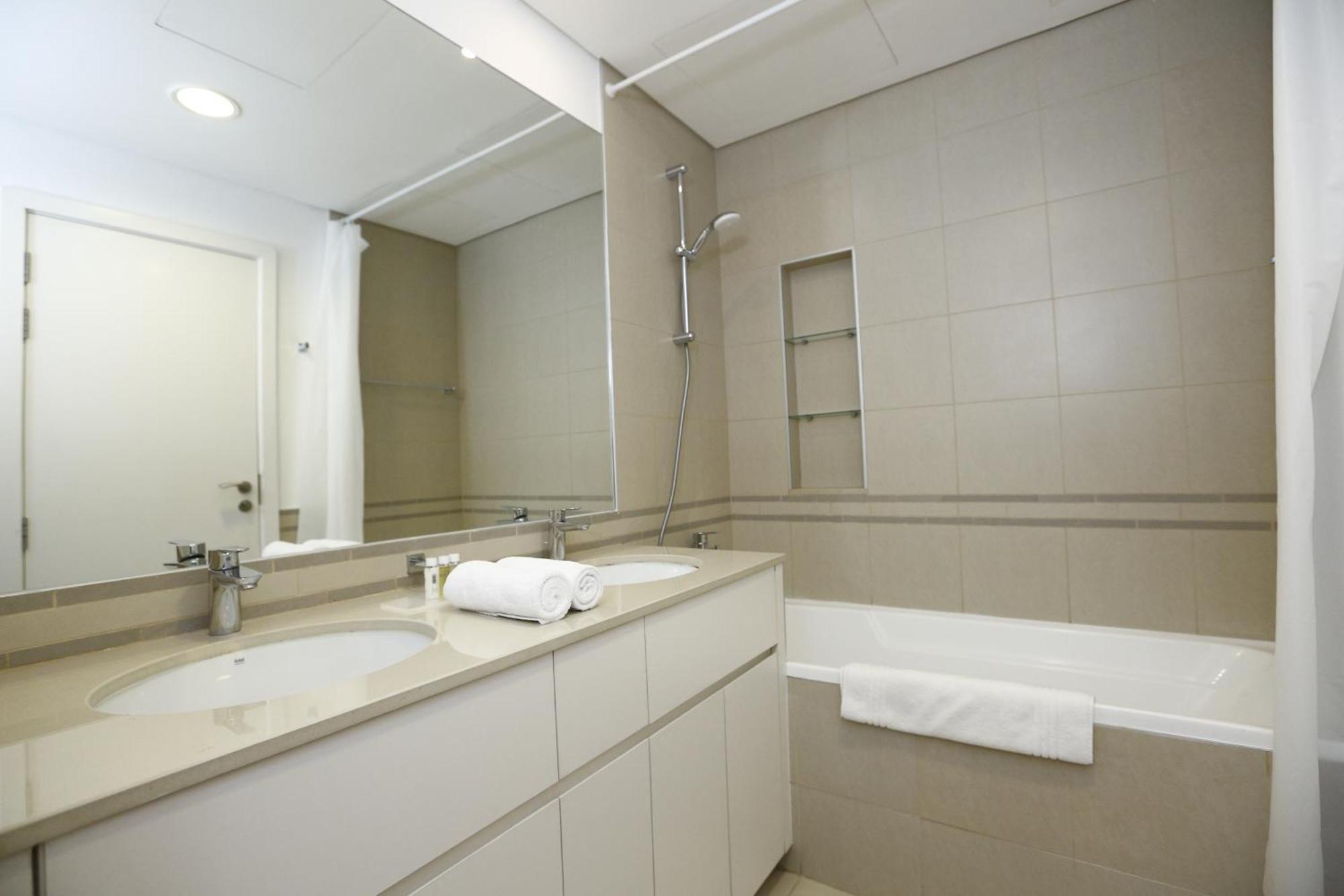 Apartamento Brown Stone - Miracle Garden Hayat *