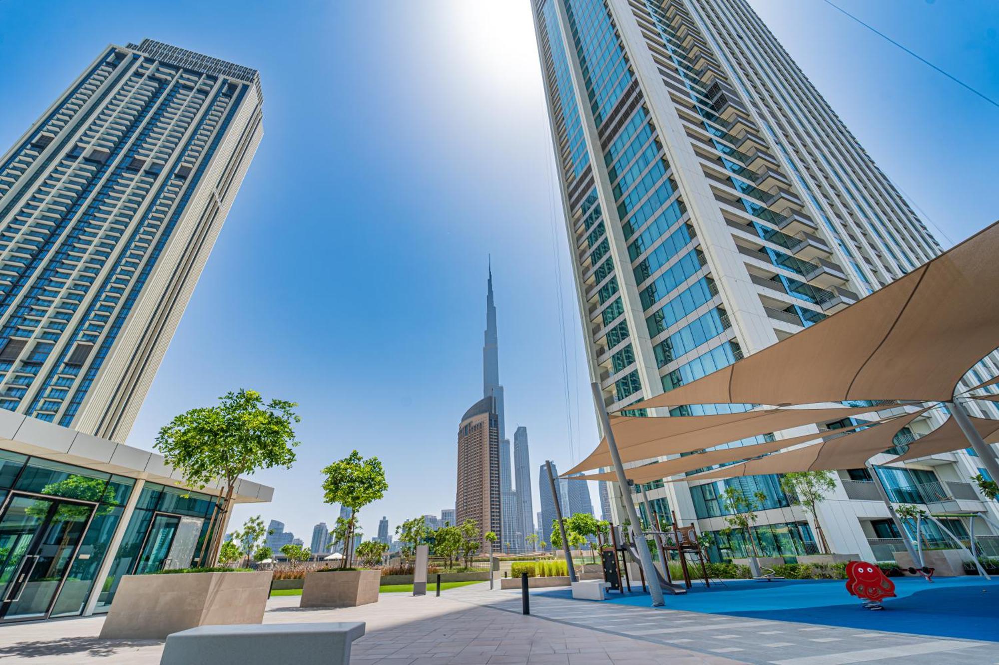 Apartment Elegant Escapes - 3b Burj View, Direct Mall Access