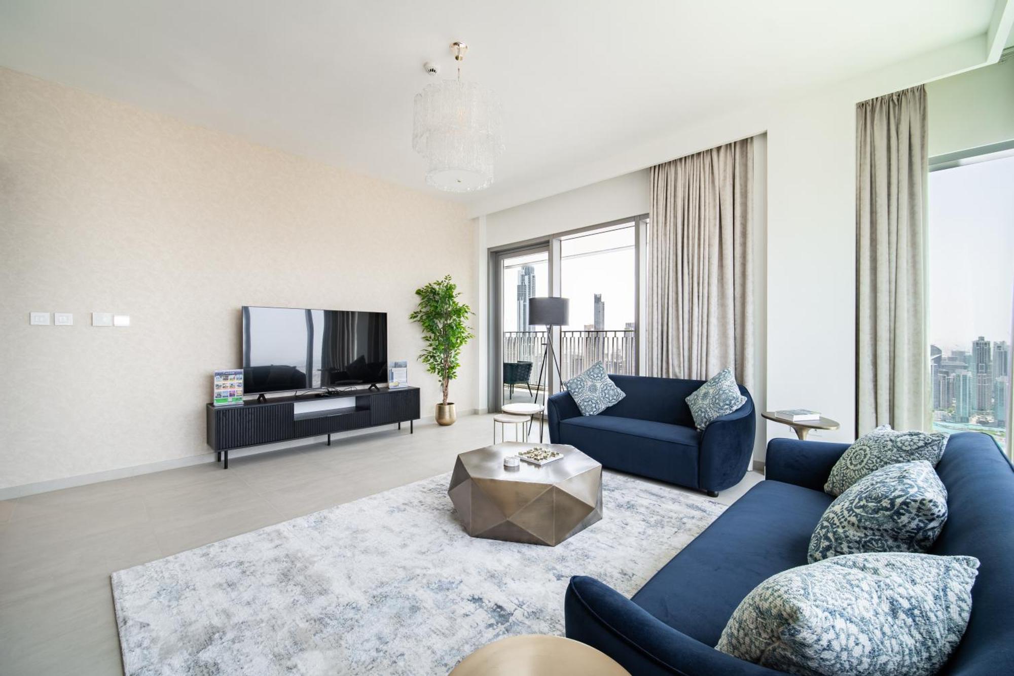Elegant Escapes - 3b Burj View, Direct Mall Access * Dubai