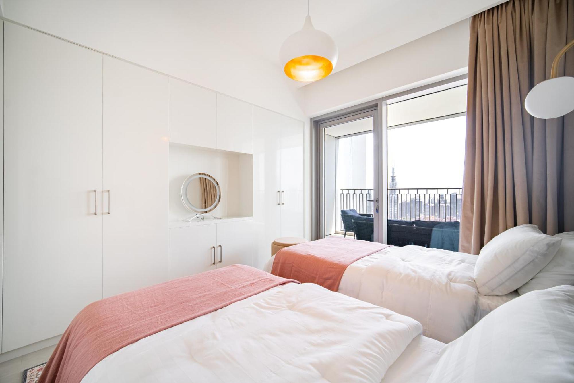 Apartment Elegant Escapes - 3b Burj View, Direct Mall Access Dubai