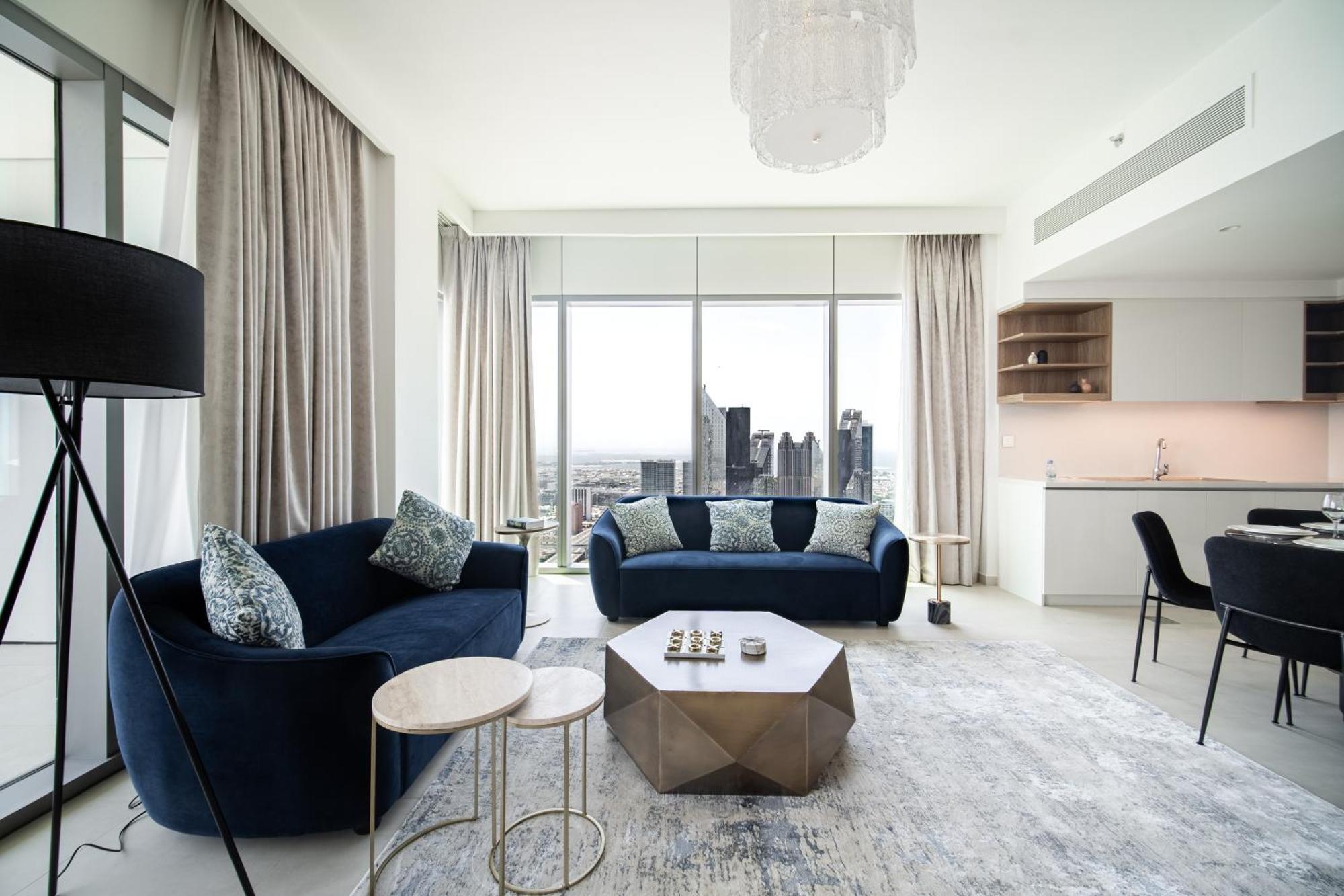 Elegant Escapes - 3b Burj View, Direct Mall Access Dubai