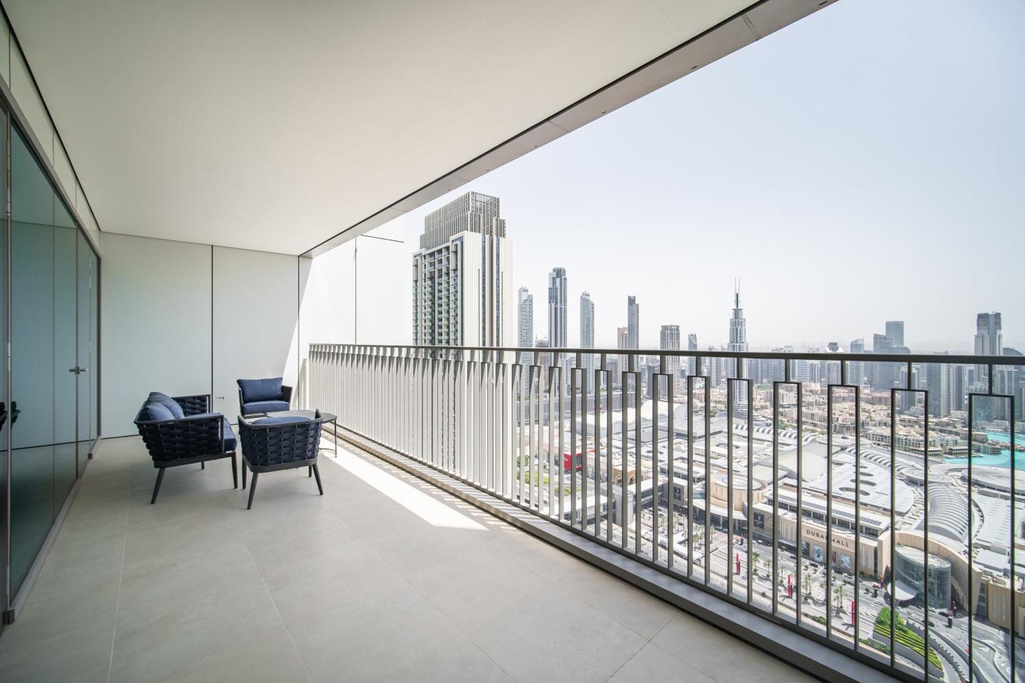 Elegant Escapes - 3b Burj View, Direct Mall Access * Dubai