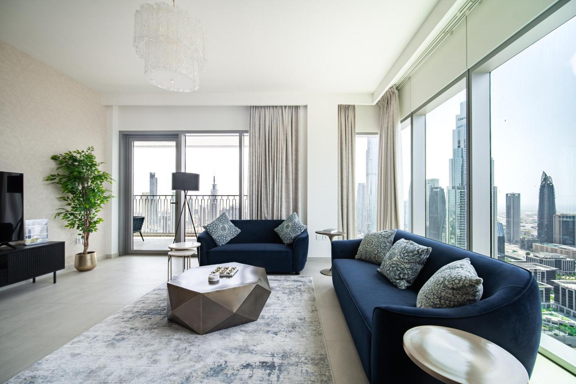 Elegant Escapes - 3b Burj View, Direct Mall Access * Dubai