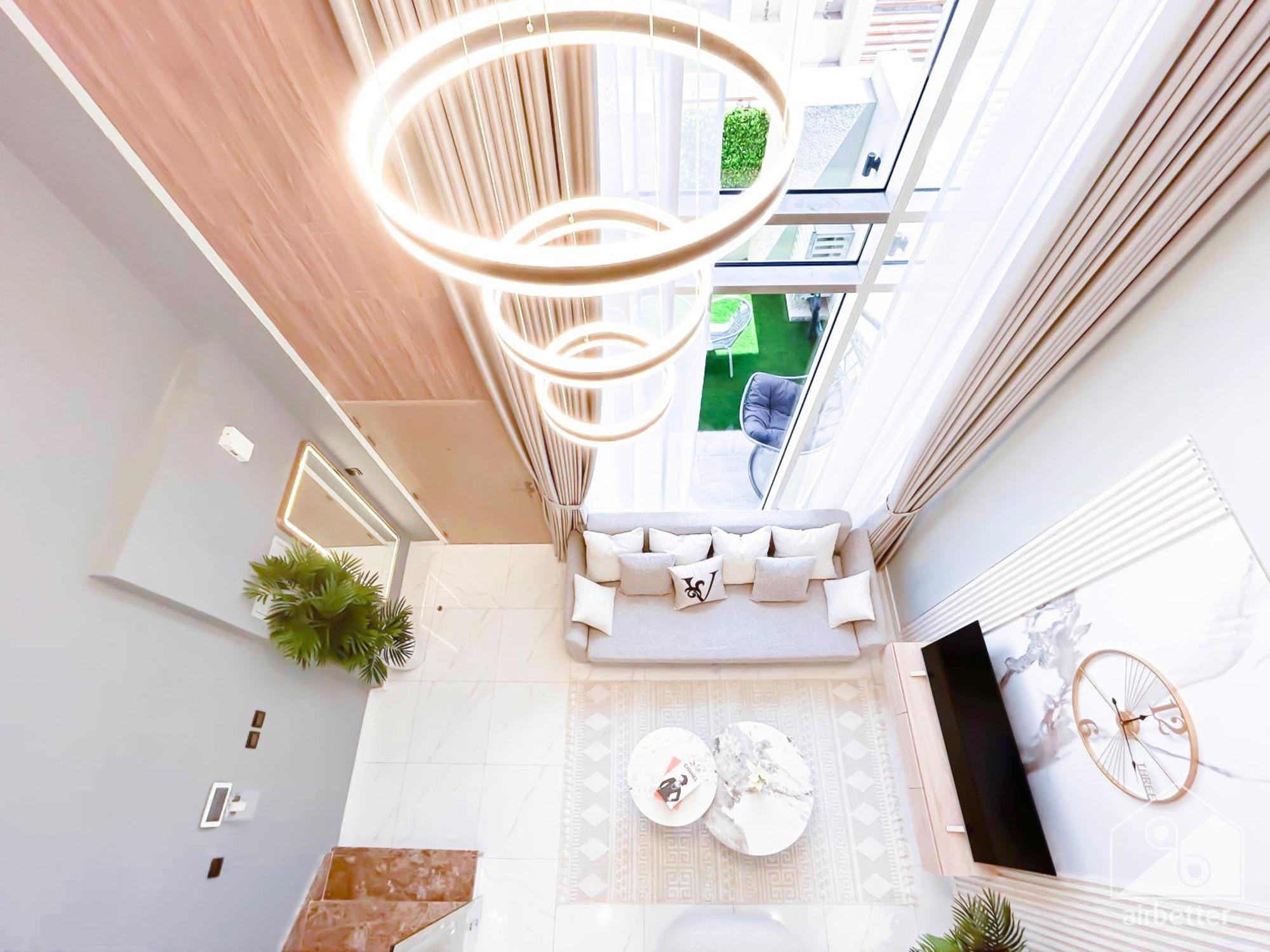 Apartment Luxury 1-br In Rukan: Skyline Views! Dubai