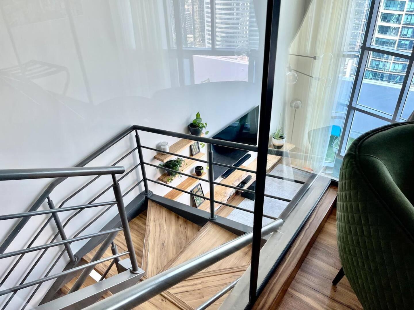 Penthouse Paradise Duplex Loft W Skyline Views Apartment Dubai