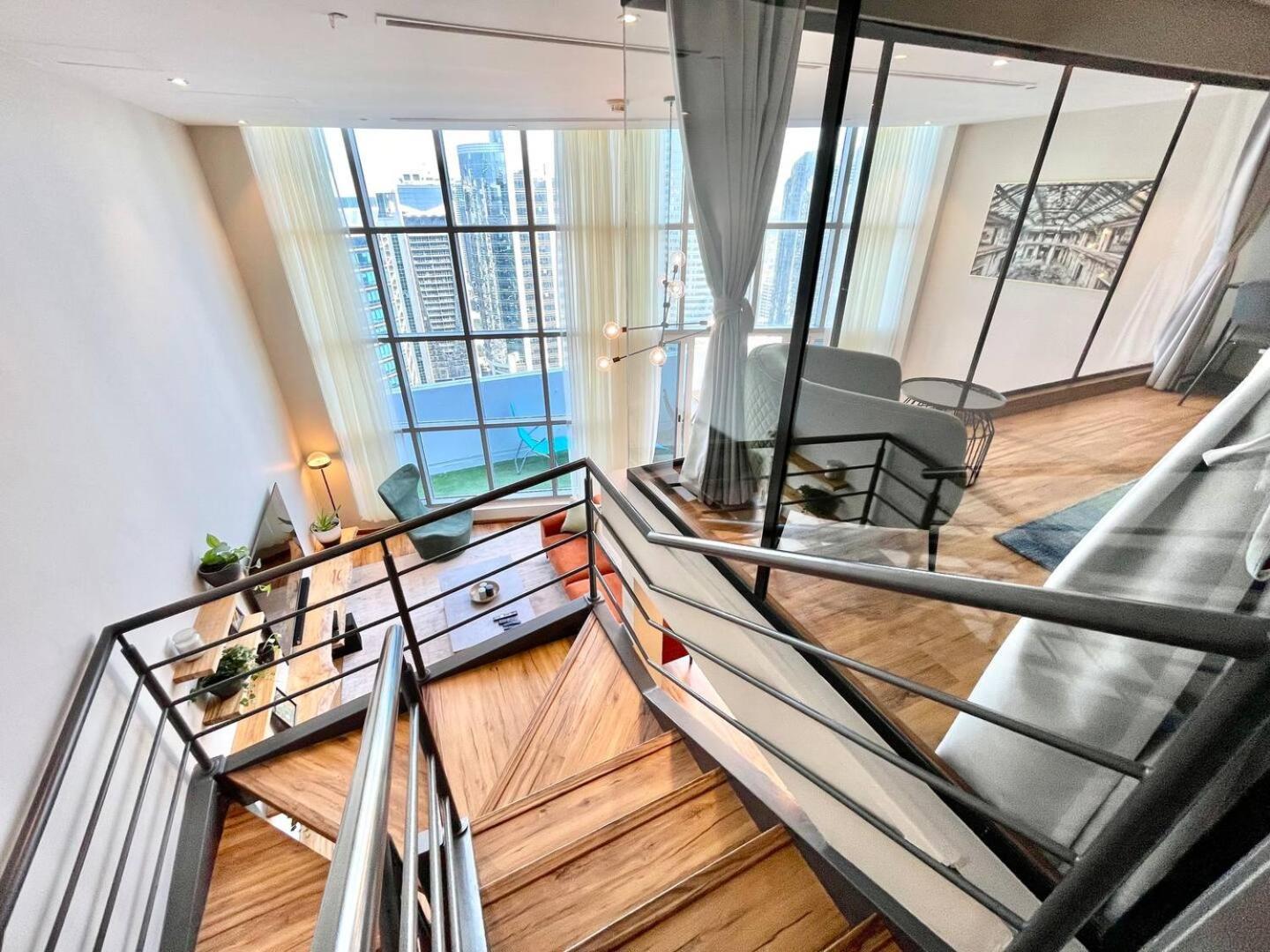 Apartment Penthouse Paradise Duplex Loft W Skyline Views Dubai